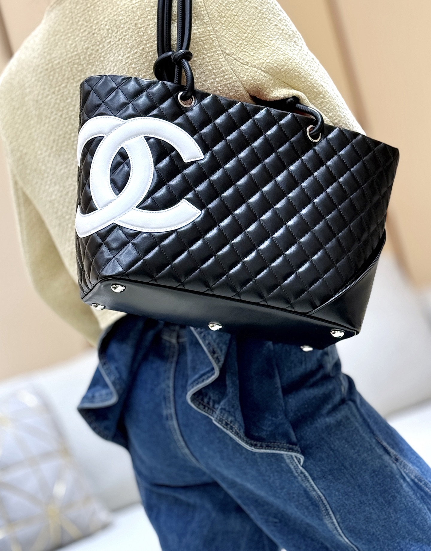 Chanel used Cambon tote A29795 00158