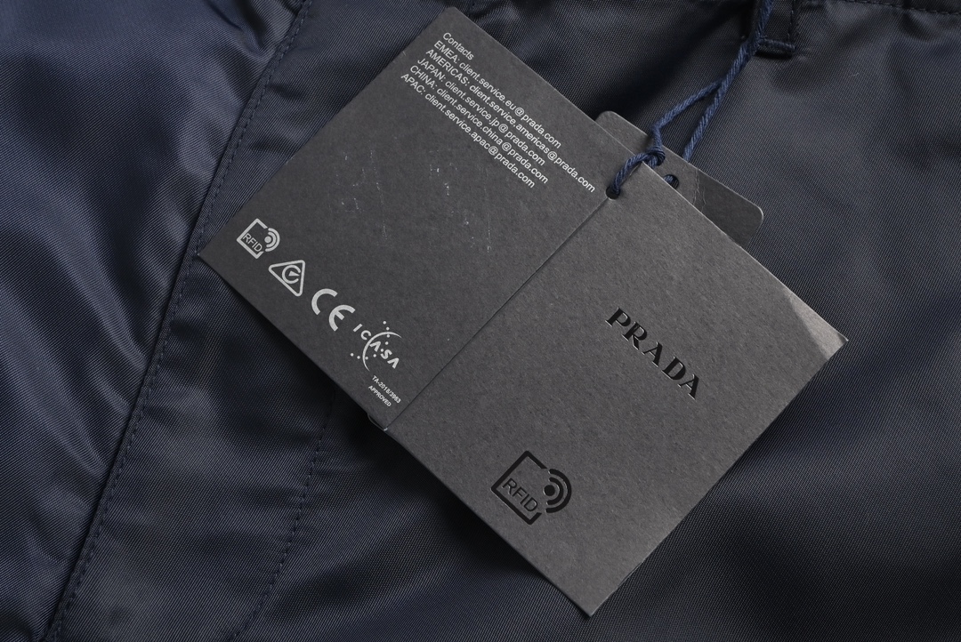 Prada 23Fw side pocket nylon trousers