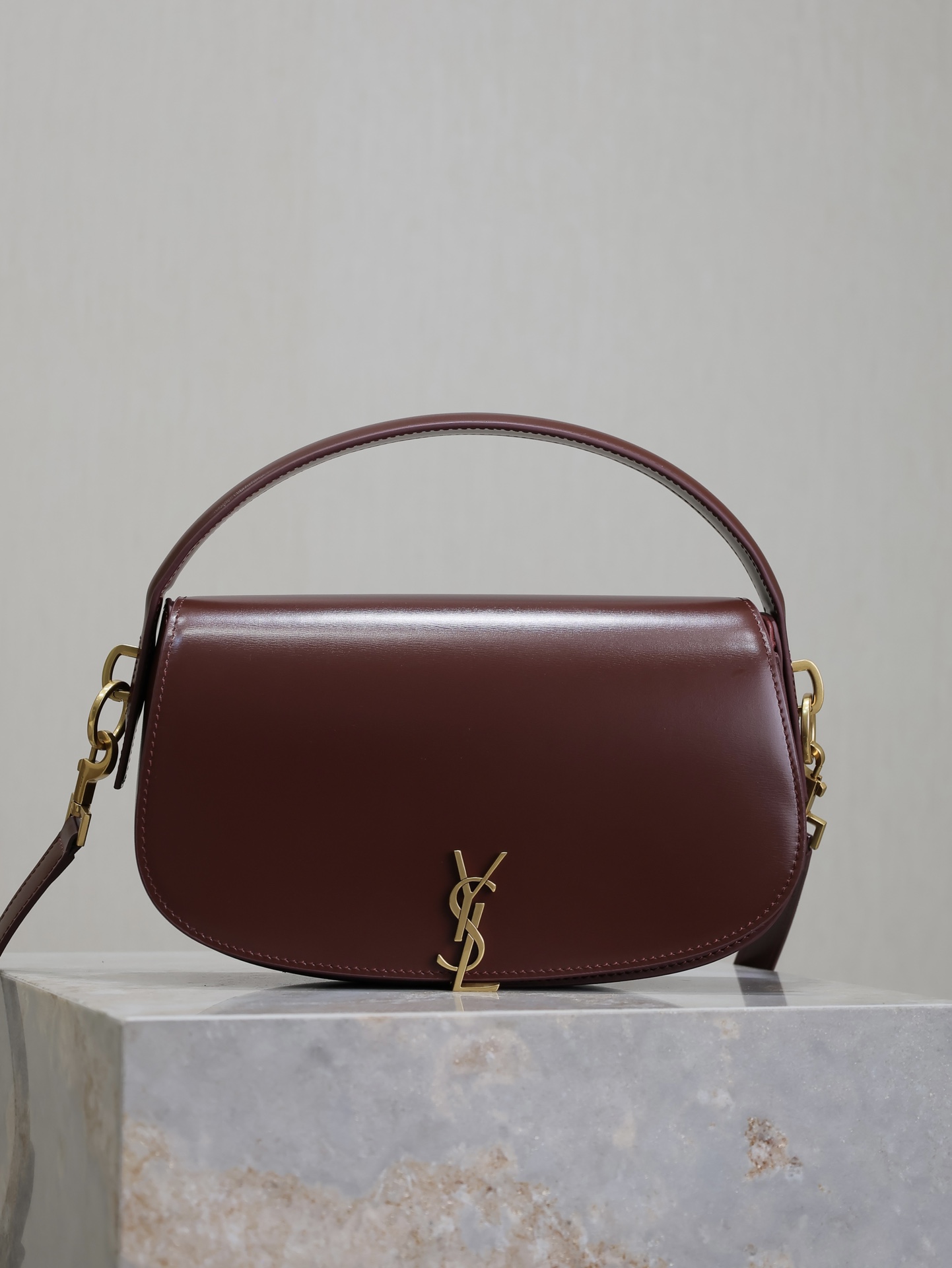 Yves Saint Laurent VOLTAIRE Handbag Crossbody Bag 787671