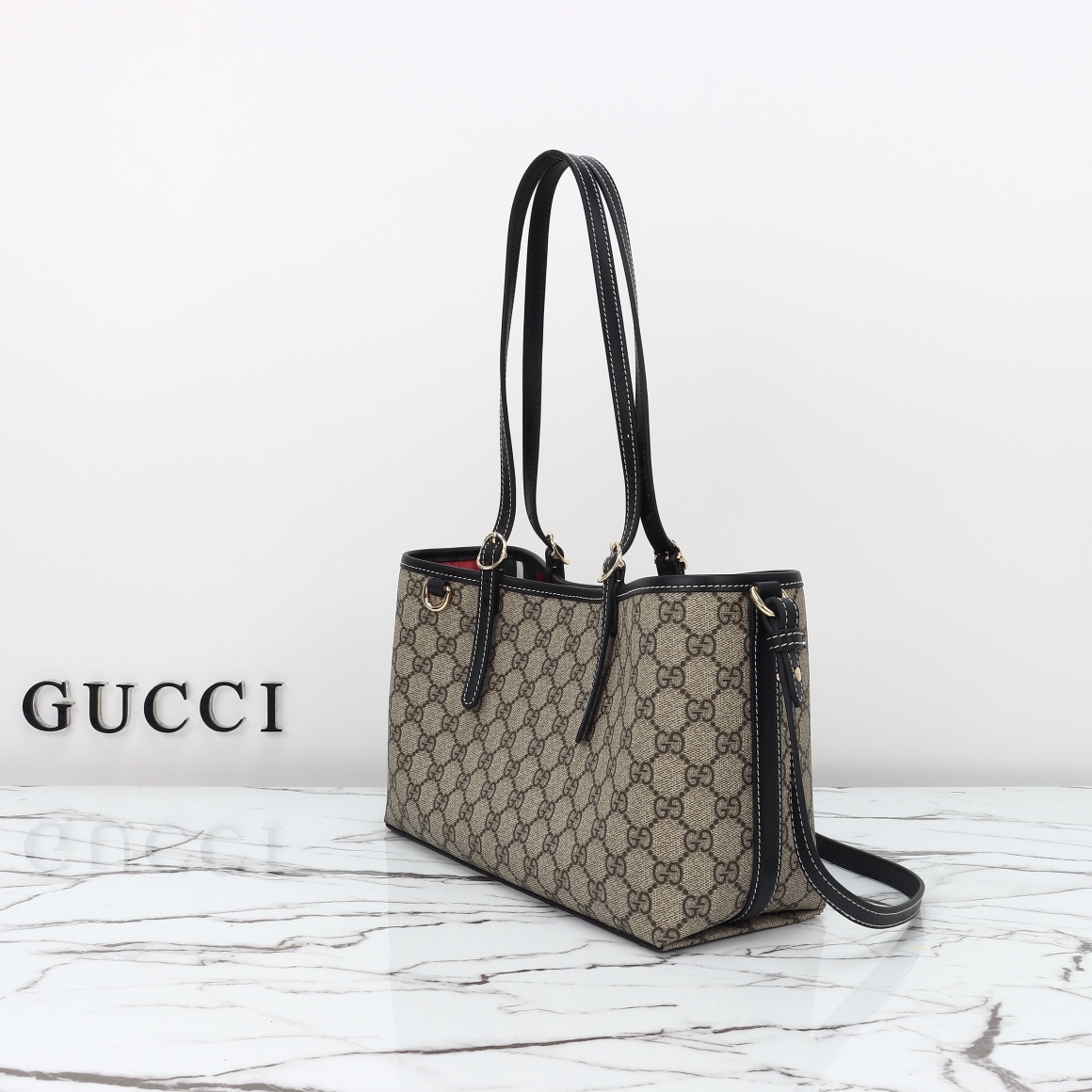 Gucci GG Emblem large tote bag ‎815214 FAD6L 9741