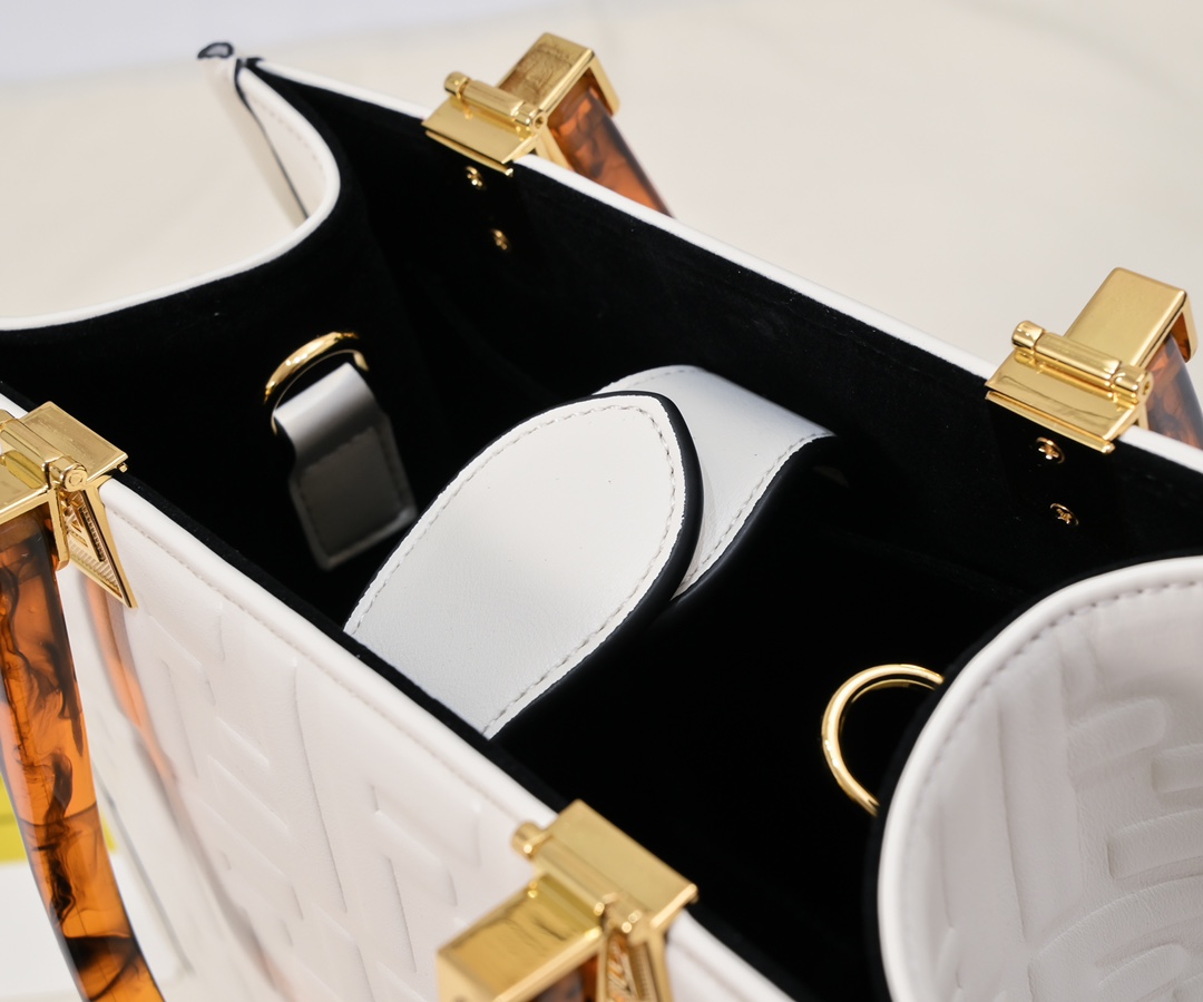 FENDI Small Tote Bag 1006