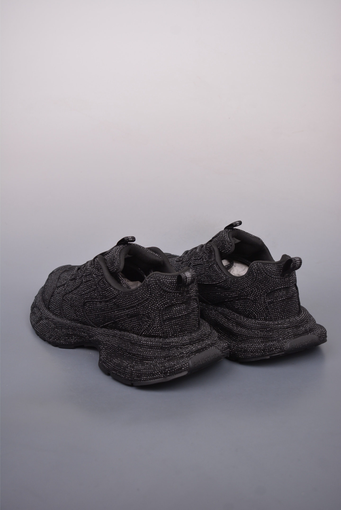 BALENCIAGA 3XL Sneakers 3+ 