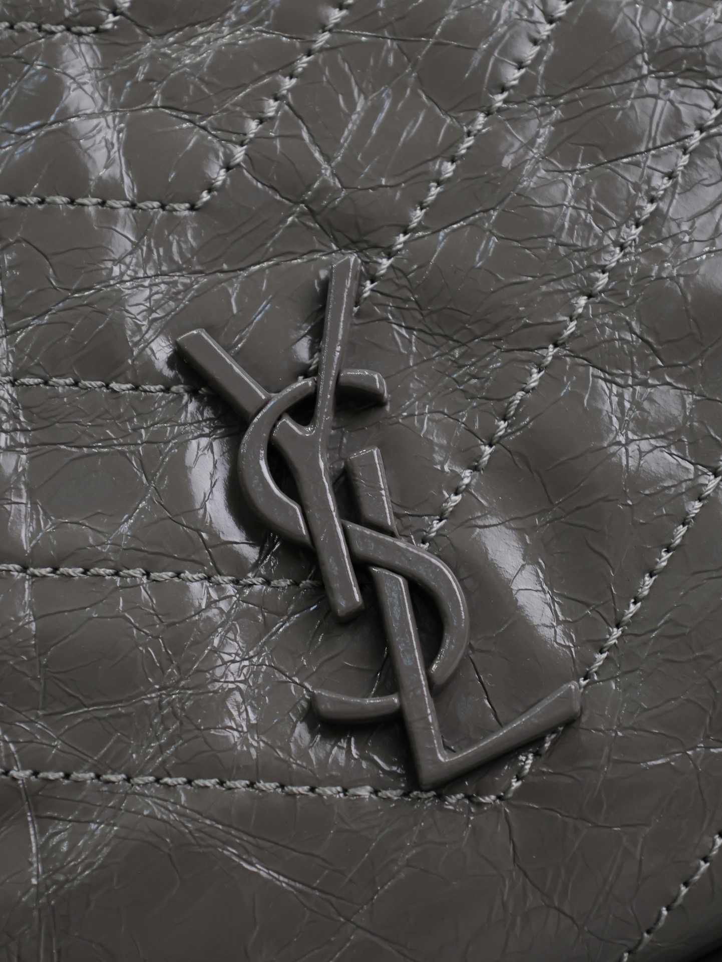 Yves Saint Laurent Niki shopping bag 577999