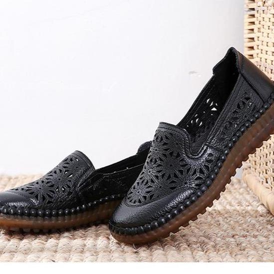 Genuine Leather Round Toe Flats Ladies Shoes for Bunions