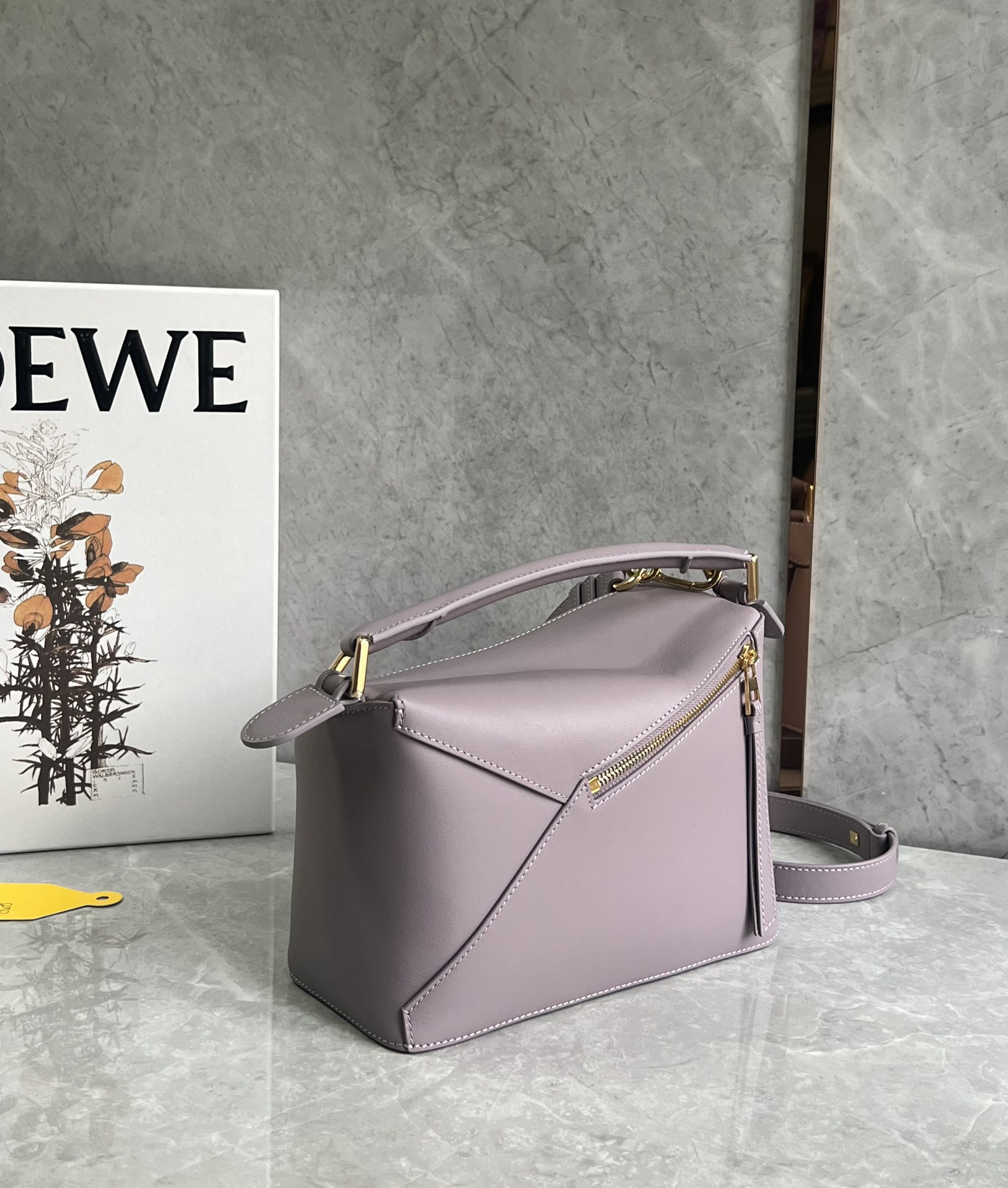 Loewe suede colorblocked zzle bag 0681