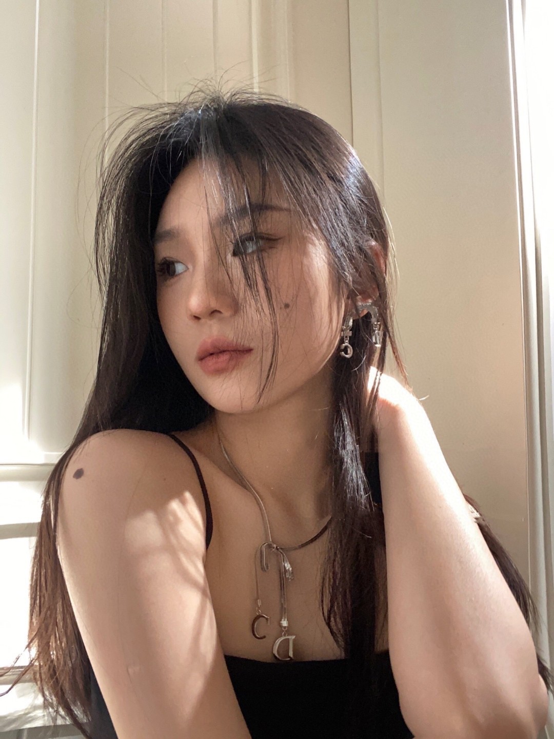 Dior bow earrings