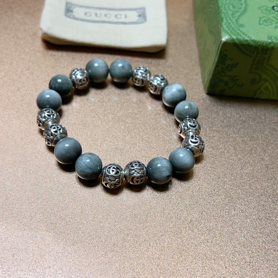 Gucci natural grey crystal bracelet