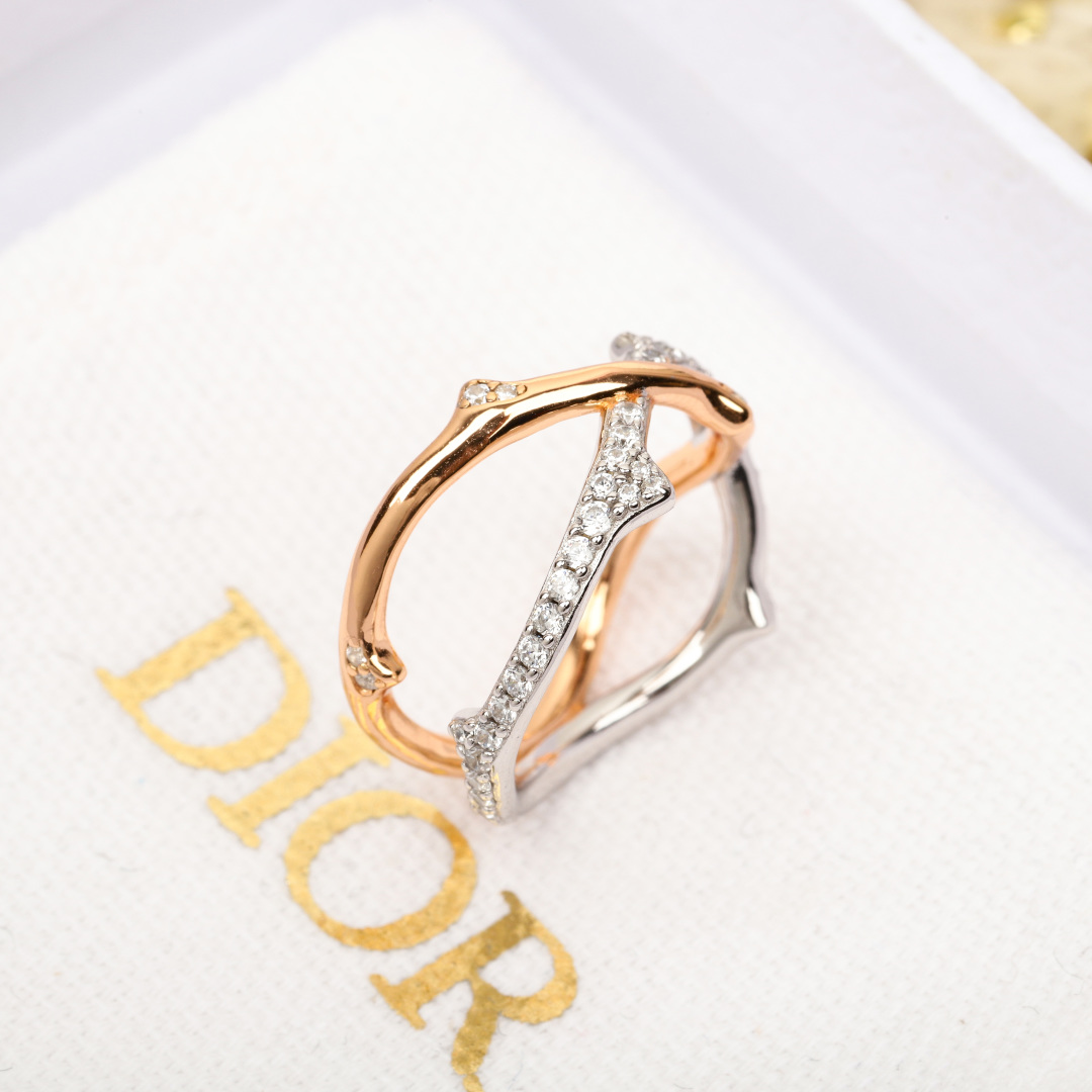 Dior vine ring