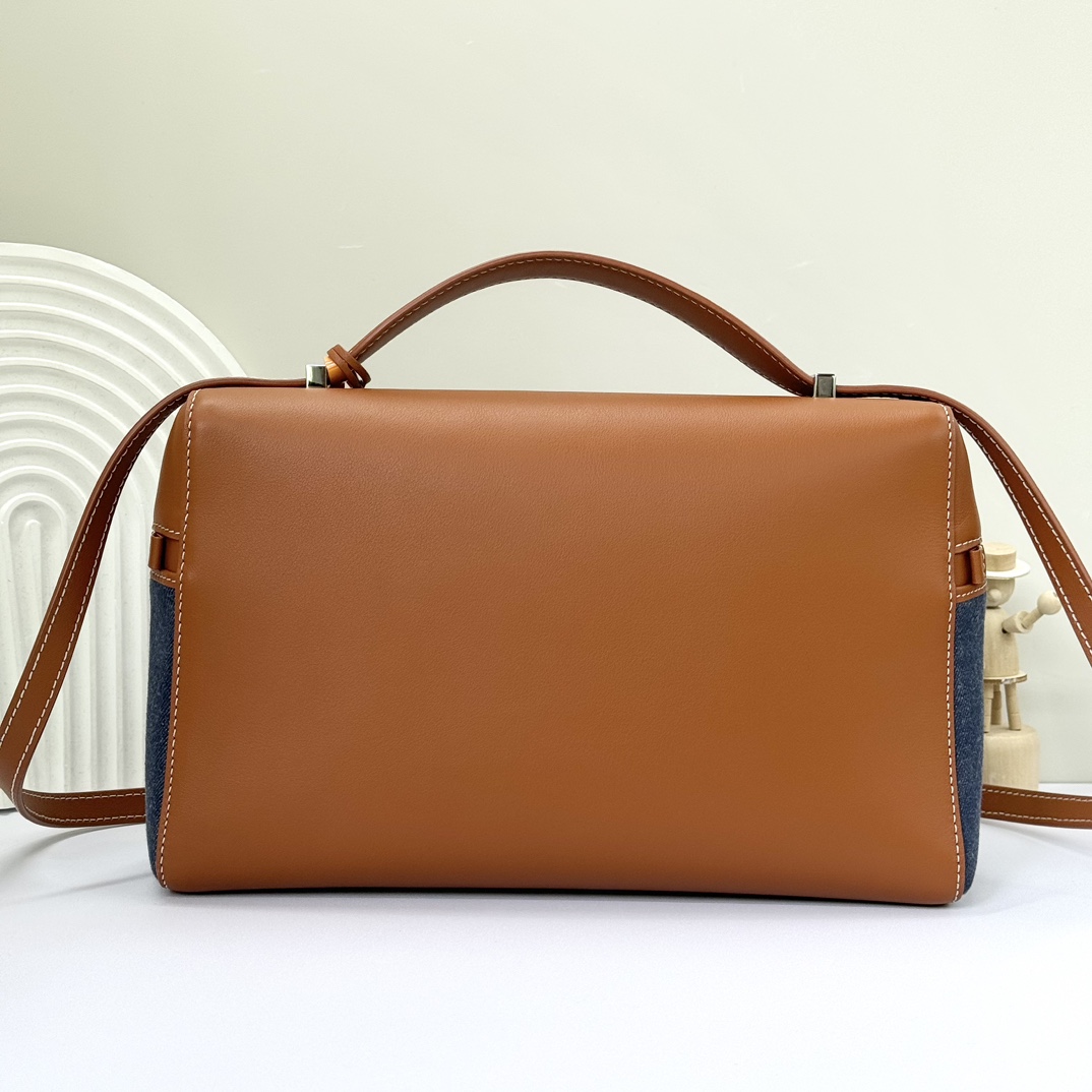 Loro Piana Extra Bag L27 Crossbody Bag FAO4759