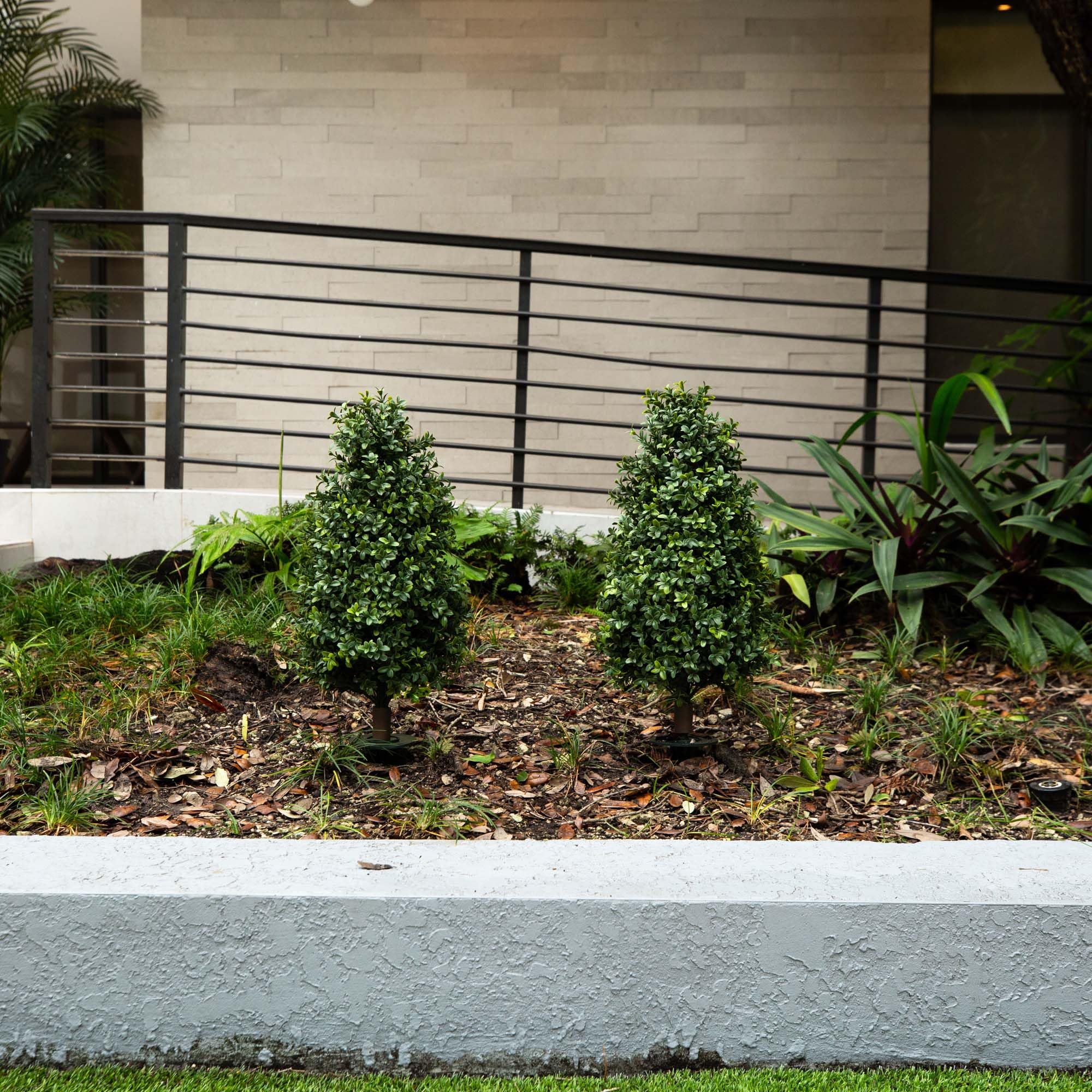2.5 ft. UV Resistant Artificial Boxwood Plant with Integrated Ground Stake (Indoor/Outdoor)