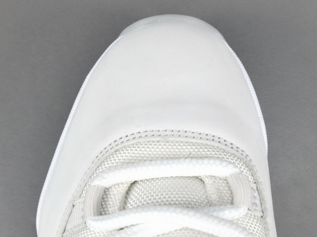 Nike Air Jordan 11 Retro HighPlatinum Tint 378037-016