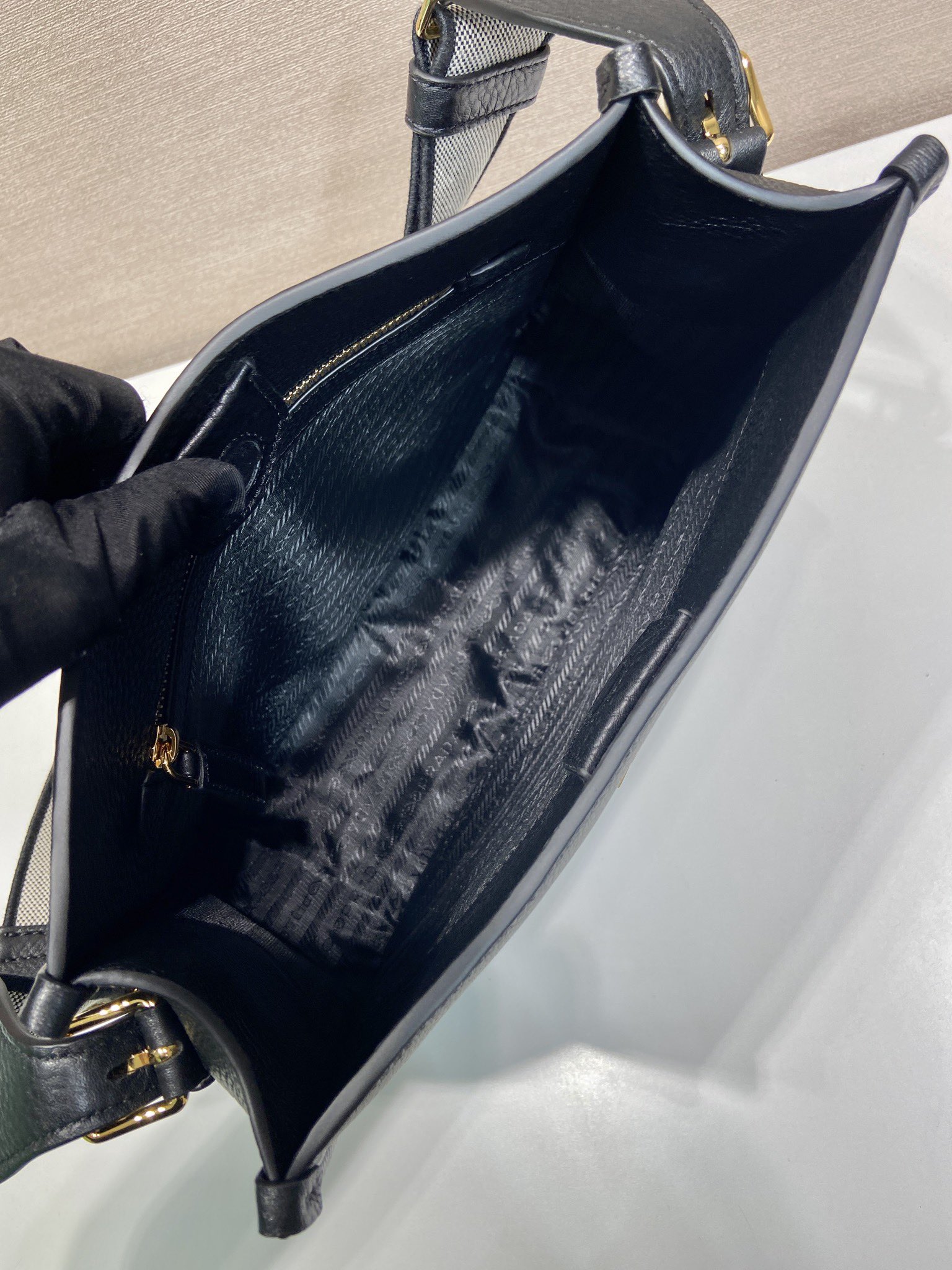 Prada Large Tote Bag 1BC073