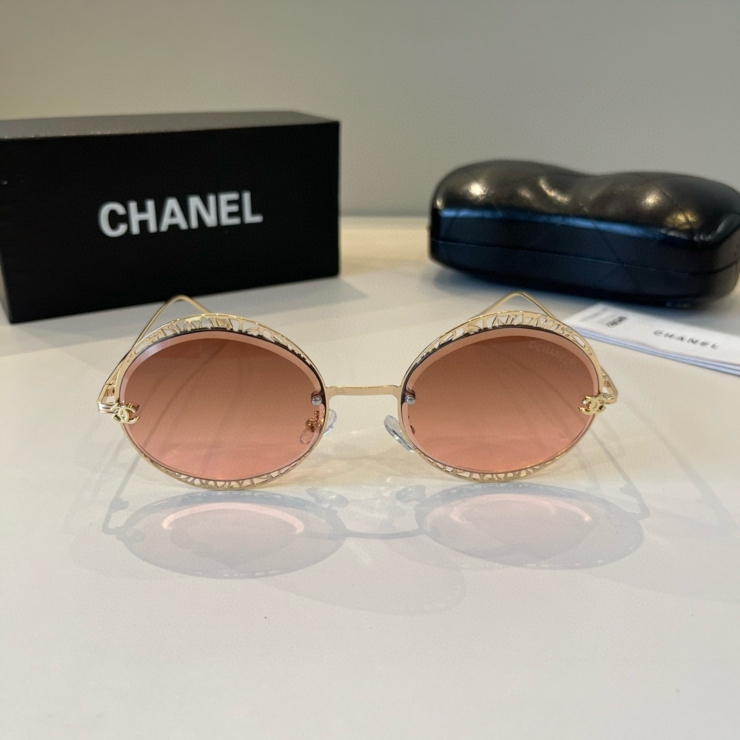 Chanel round frame sunglasses