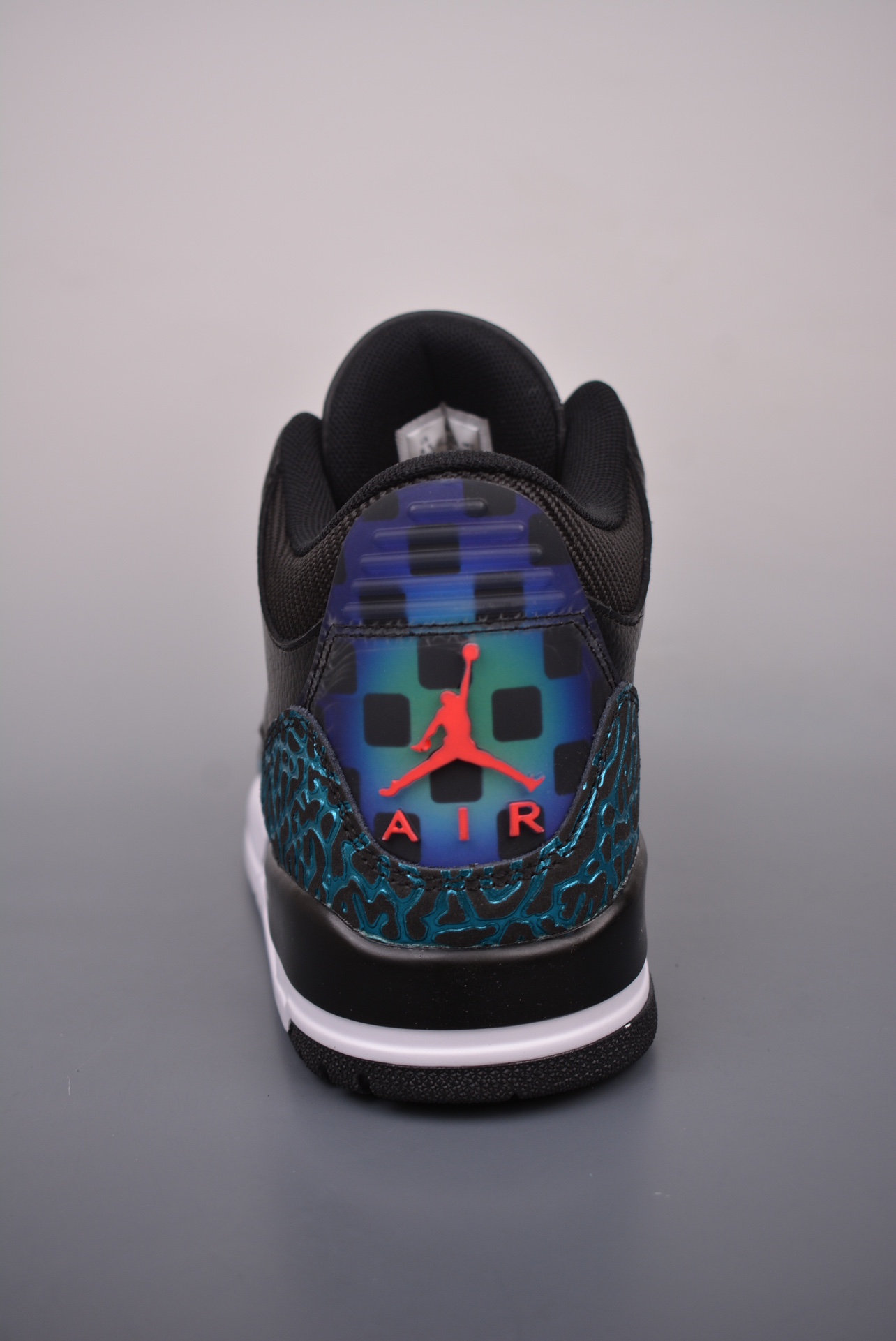 WMNS x Air Jordan 3 Black and Hyper Jade AJ3 FV5437-001