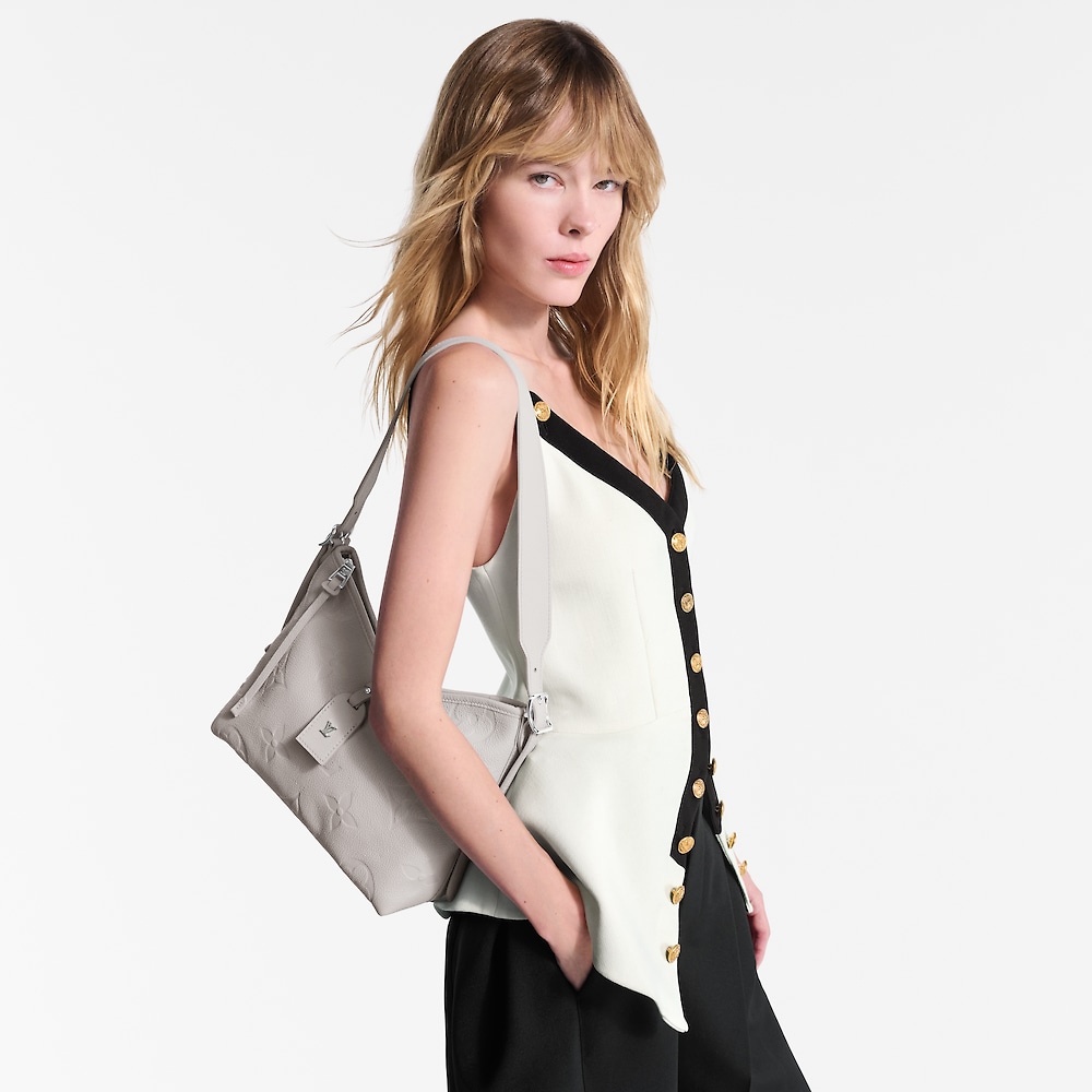 Louis Vuitton CARRYALL Small M46288