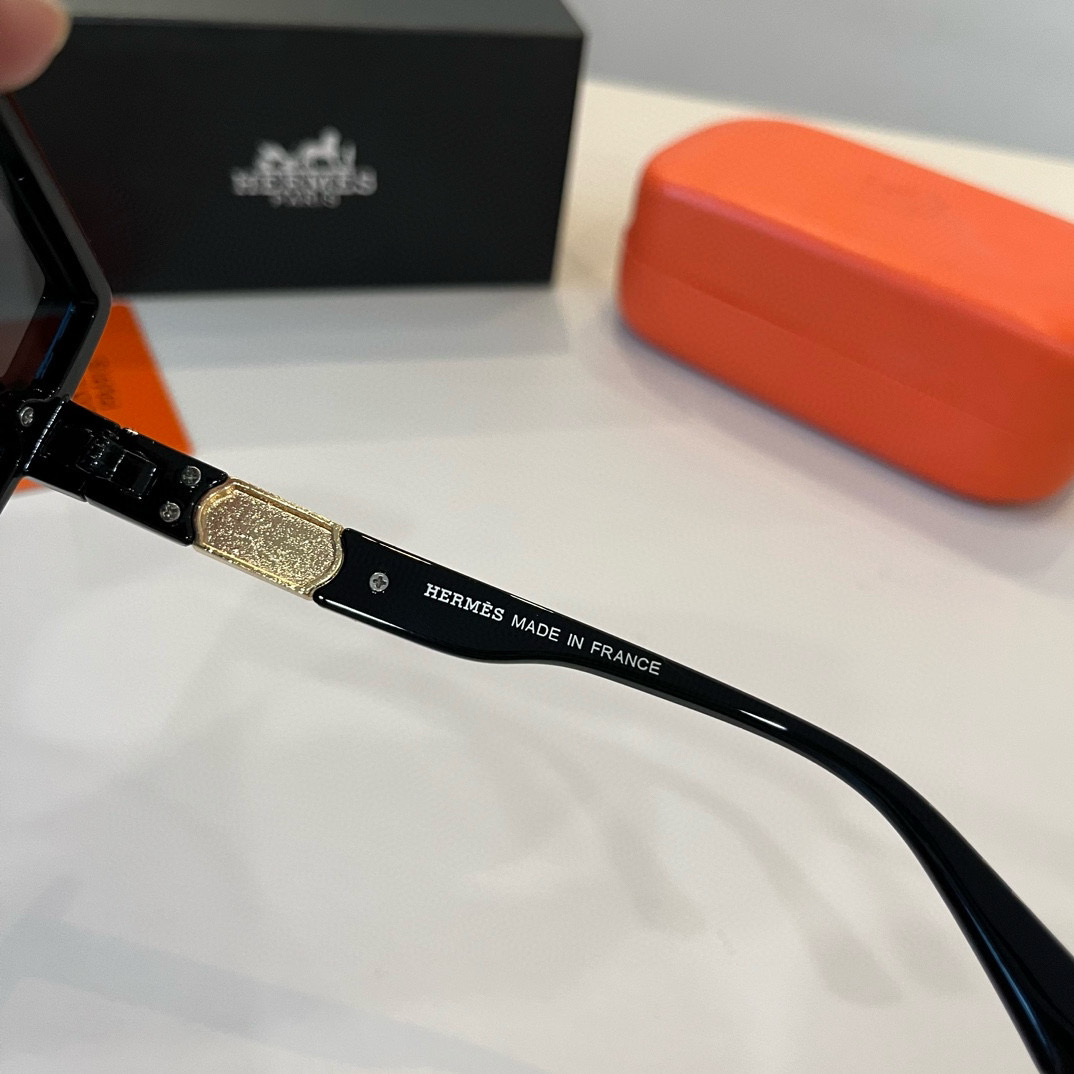 Hermes Square Frame Sunglasses