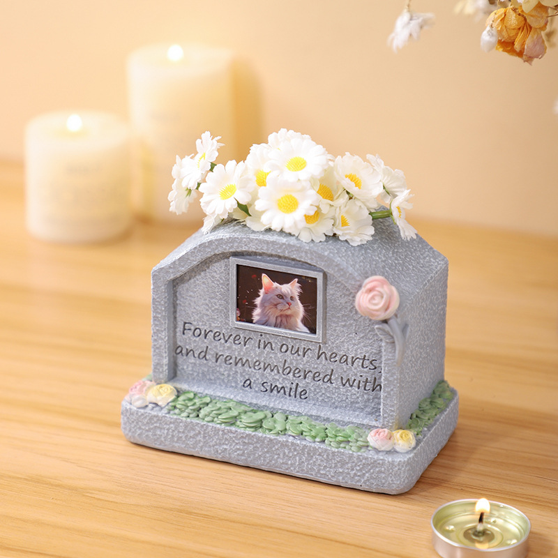 🐾 Pet Memorial Vase with Photo Frame – Resin Flower Holder for Indoor/Outdoor Garden