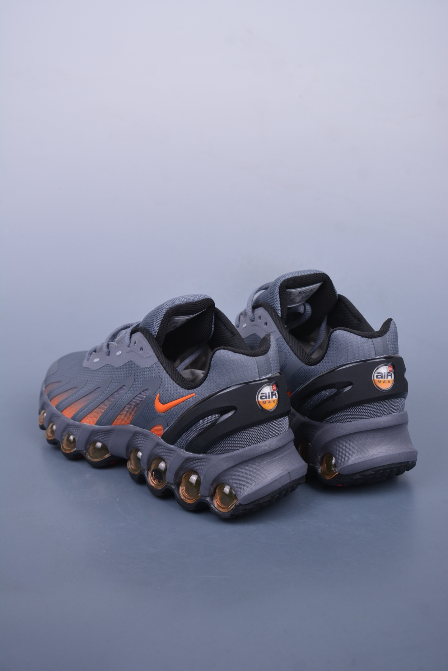 Nike Air Max DN8 running shoes Gray and Orange Gradient FQ7860-011