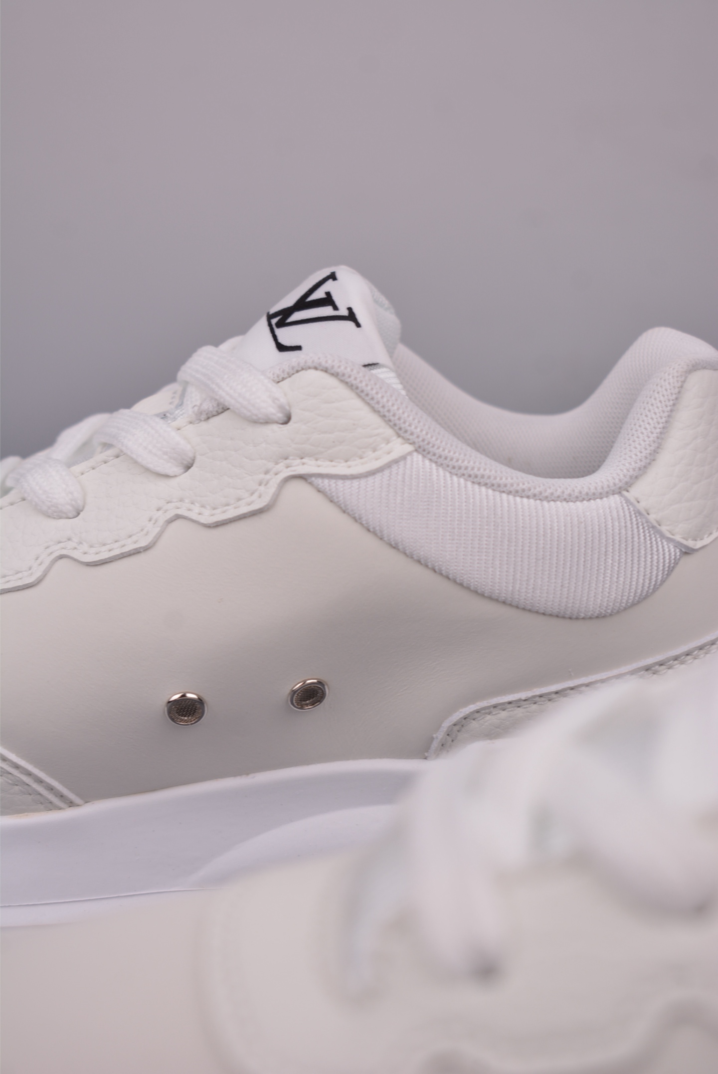 Louis Vuitton ClassicLV