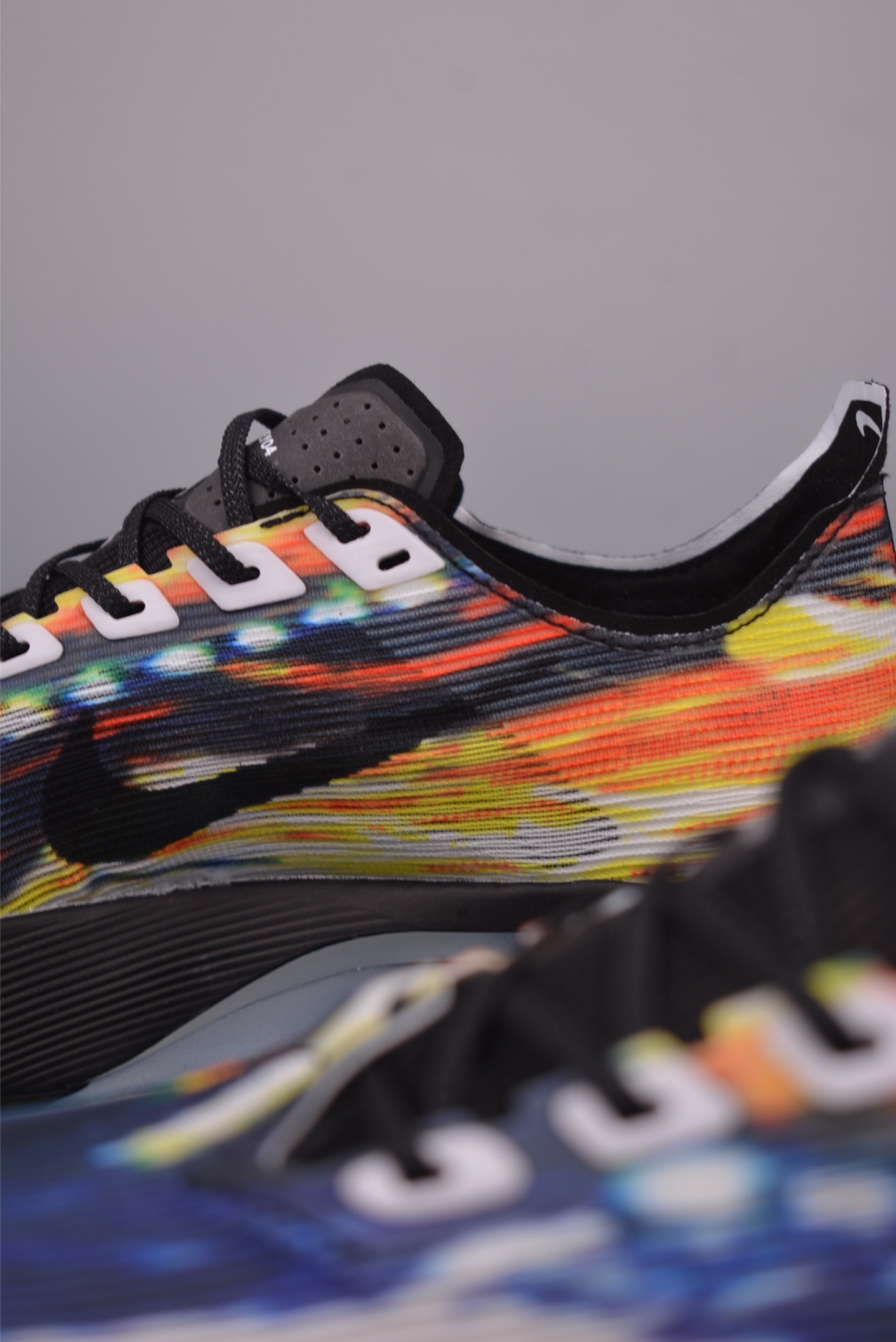 Nike ZoomX Vaporfly NEXT%4 Premium “Light Trails Pack” IB8167-999