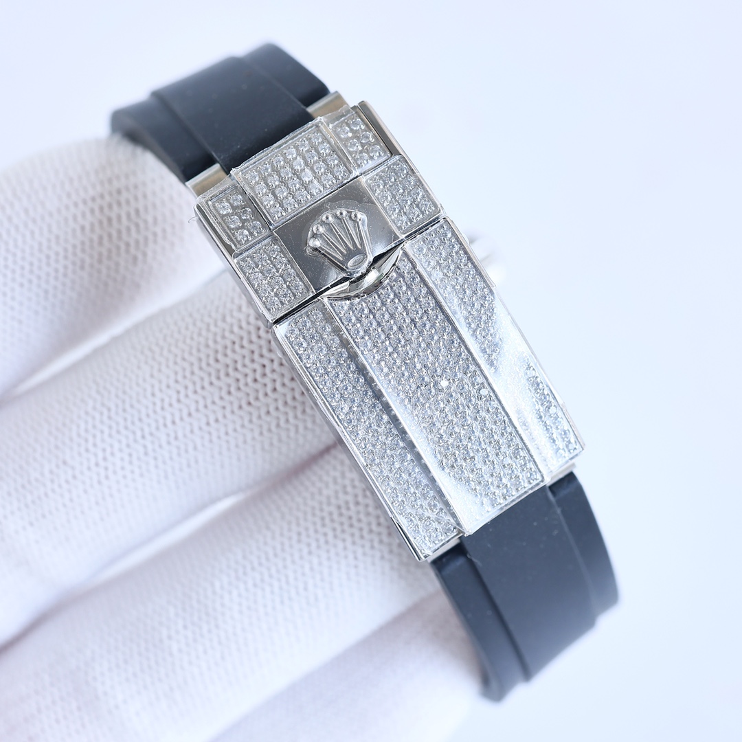 ROLEX Limited Edition Jewel Yacht-Master