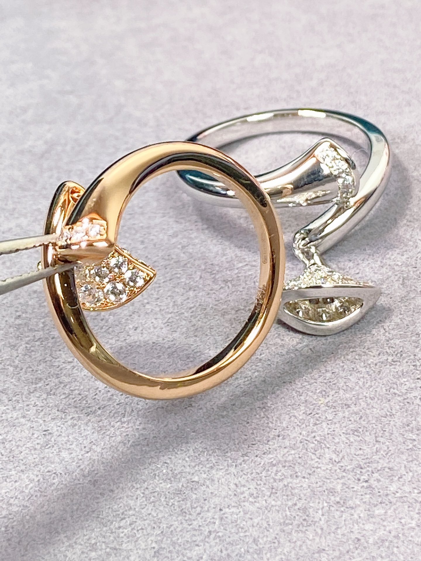 Bulgari Divas Dream Series Fan Shape Ring