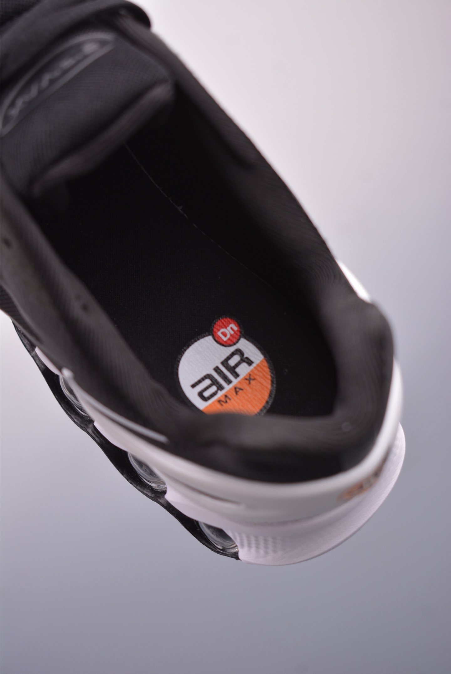 Nike Air Max DN8 