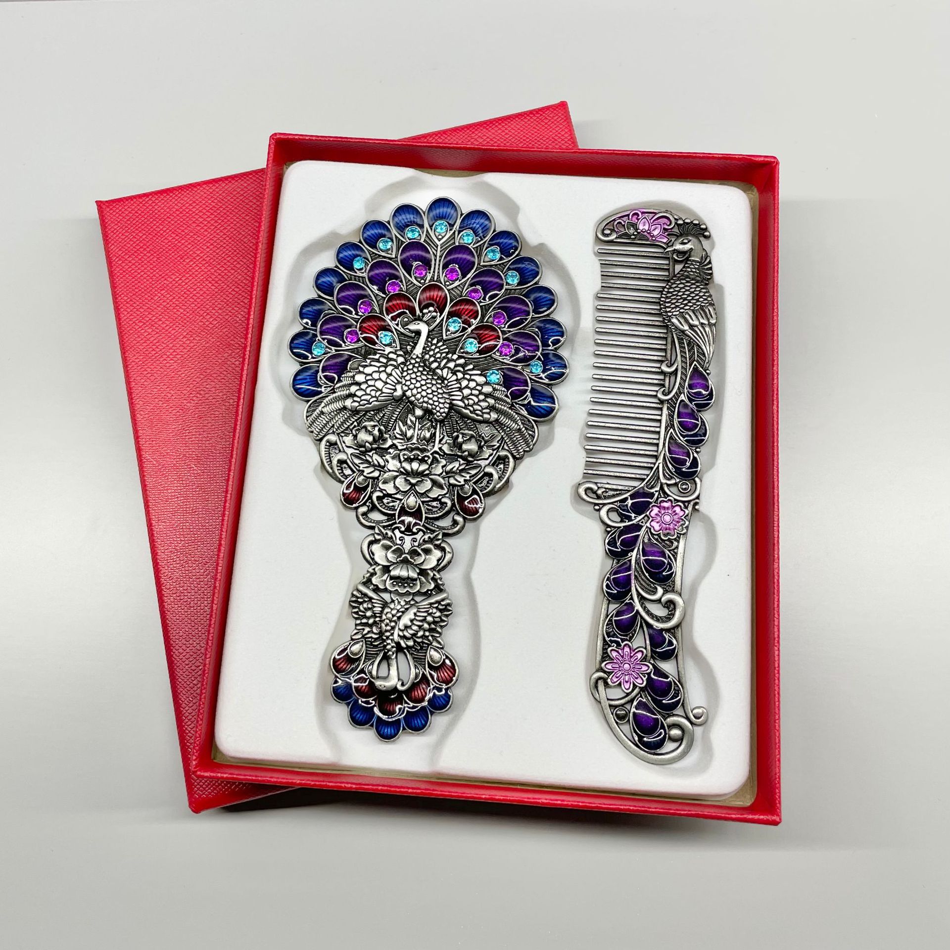 🎁🎁Exquisite Vintage Peacock and Rhinestone Comb and Mirror Set