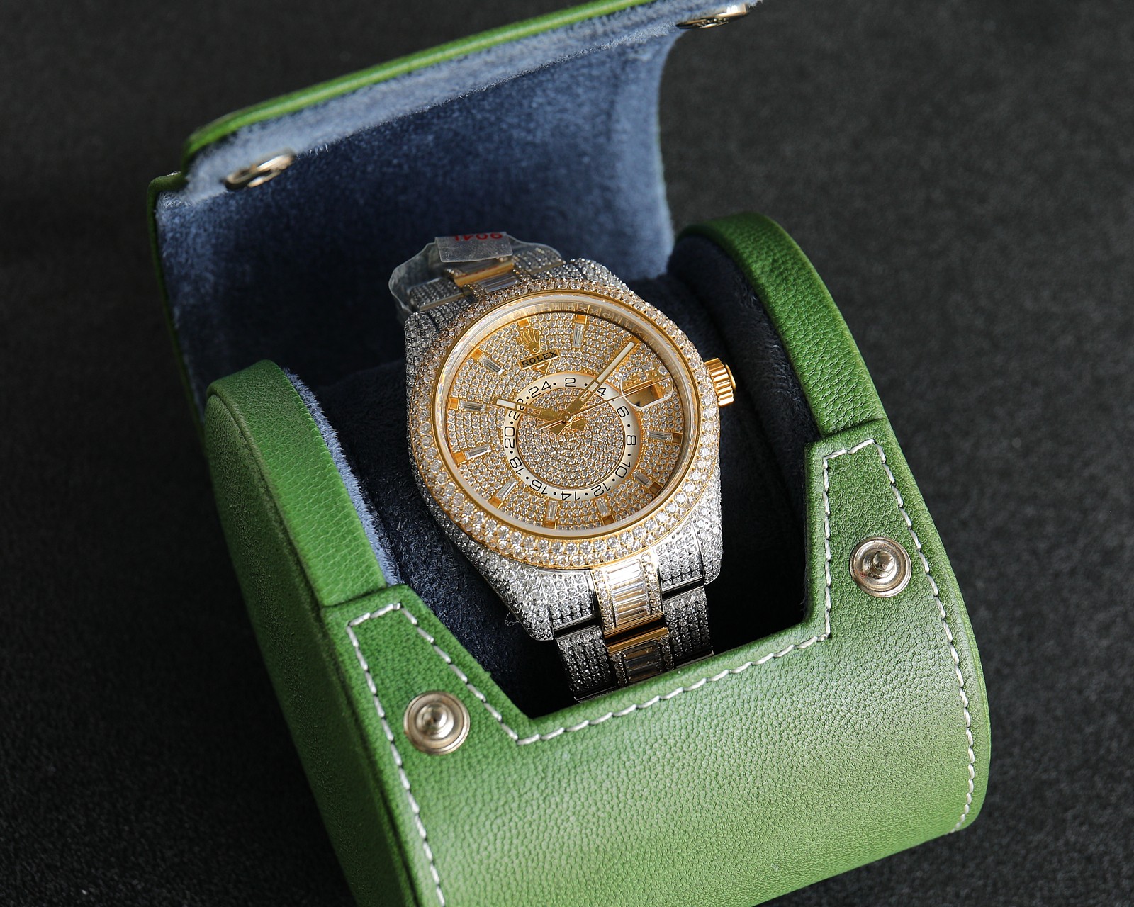 Rolex  Sky-Dweller