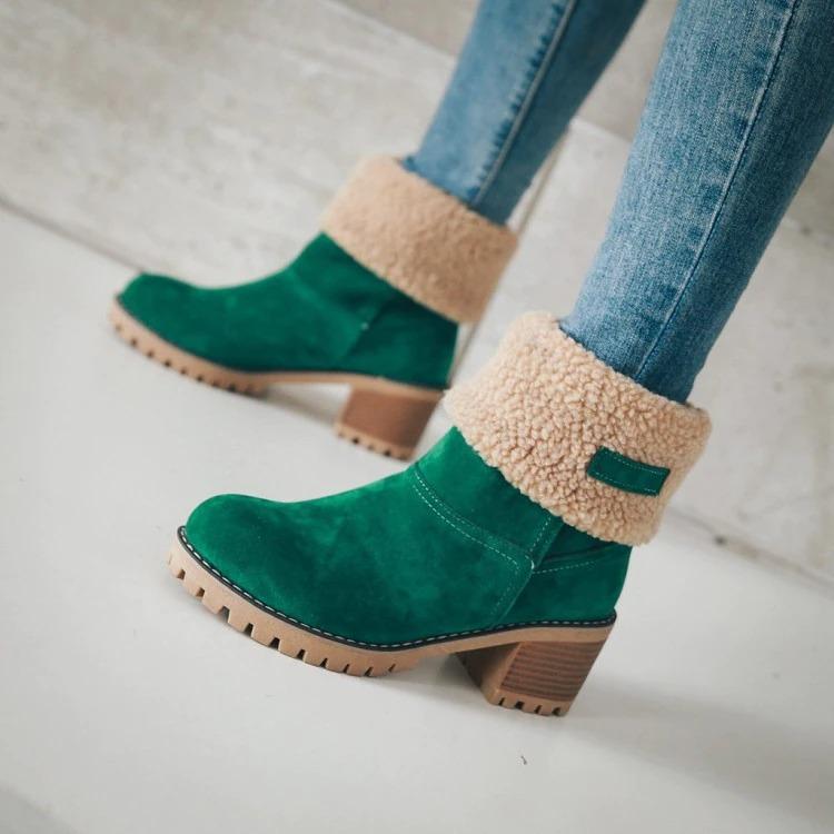 Women's Winter Boots with Fur for Warm Toes