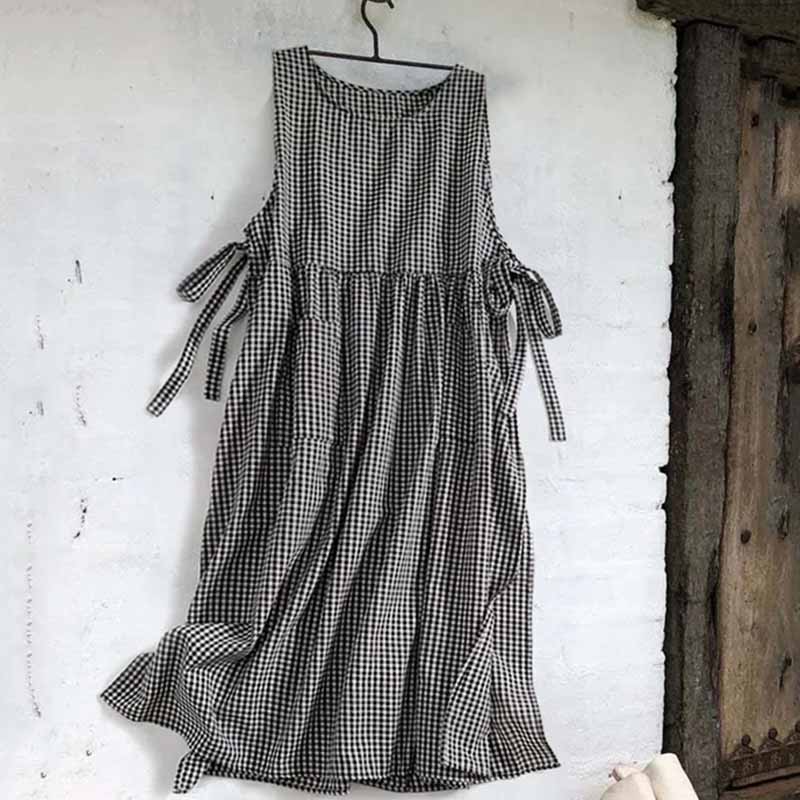 Check Patch Pockets Pleated Pinafore Maxi Dress
