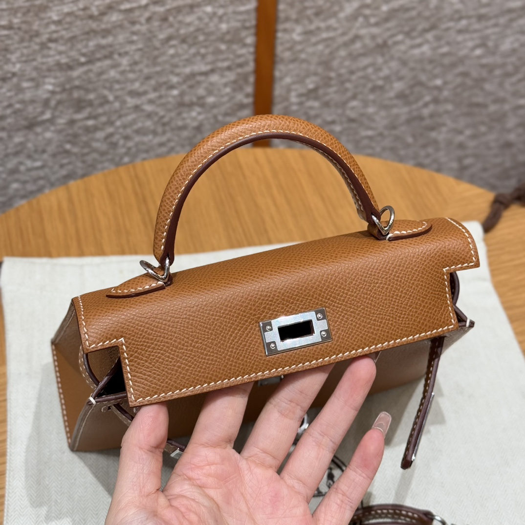 Hermes mini kelly 37Gold handbag (handmade to order)