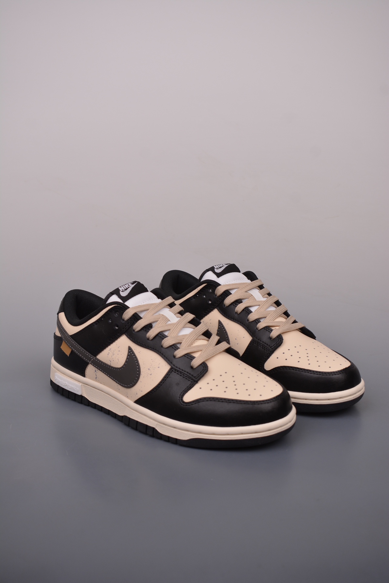 Nike SB Dunk Low Black Sail White black and white DD1391-100