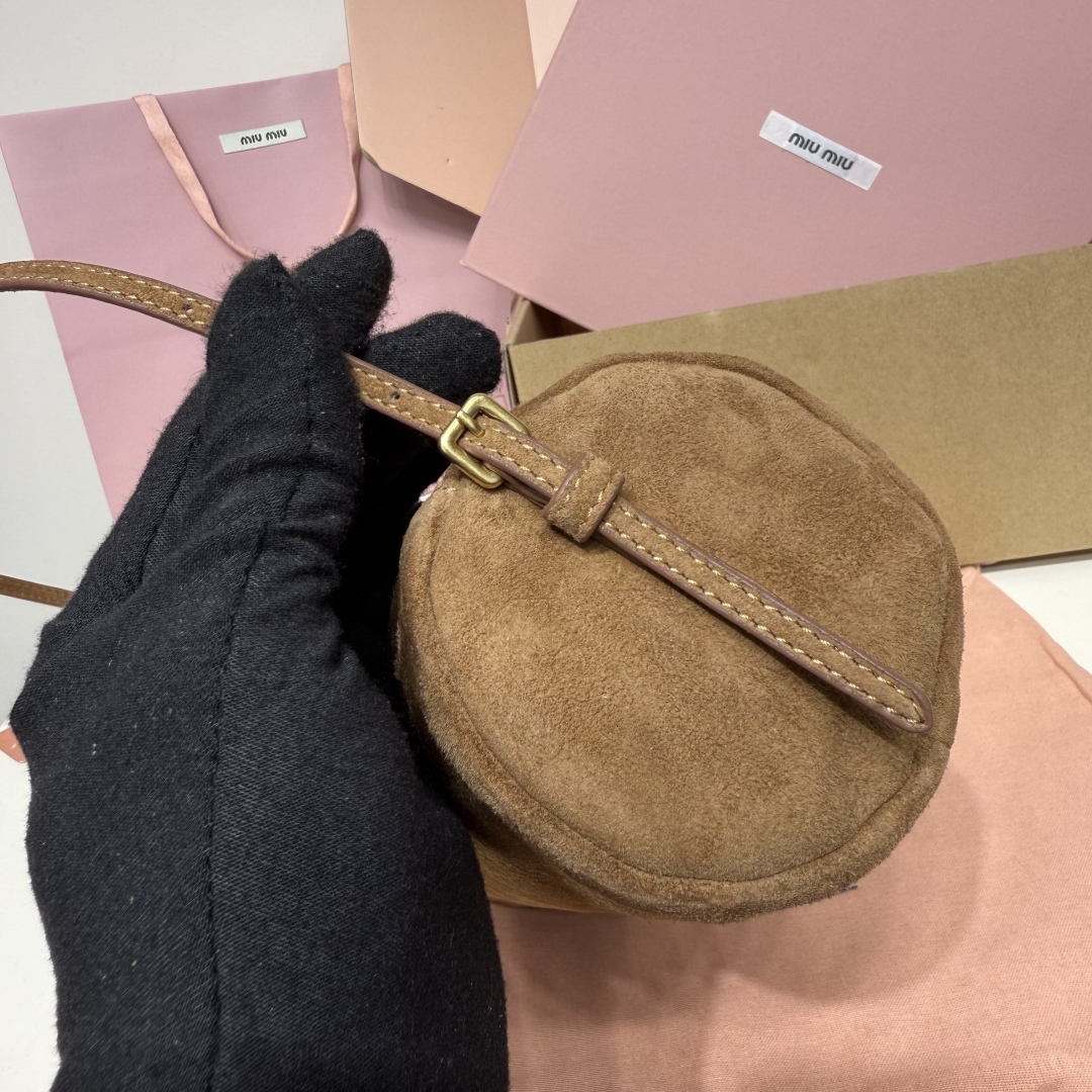 Miu Miu small bag 5NE851