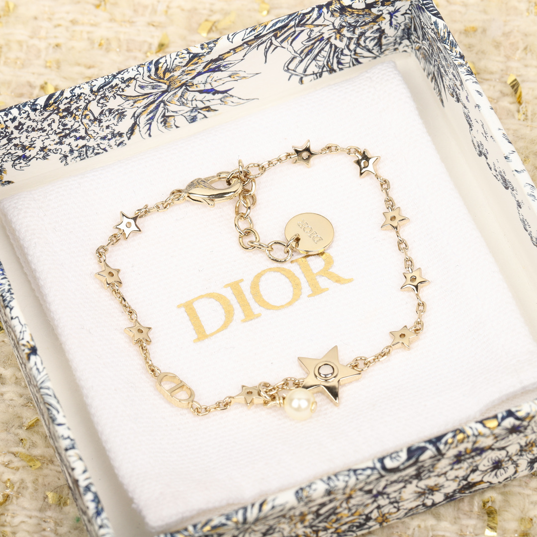 Dior New Five-pointed Star Bracelet
