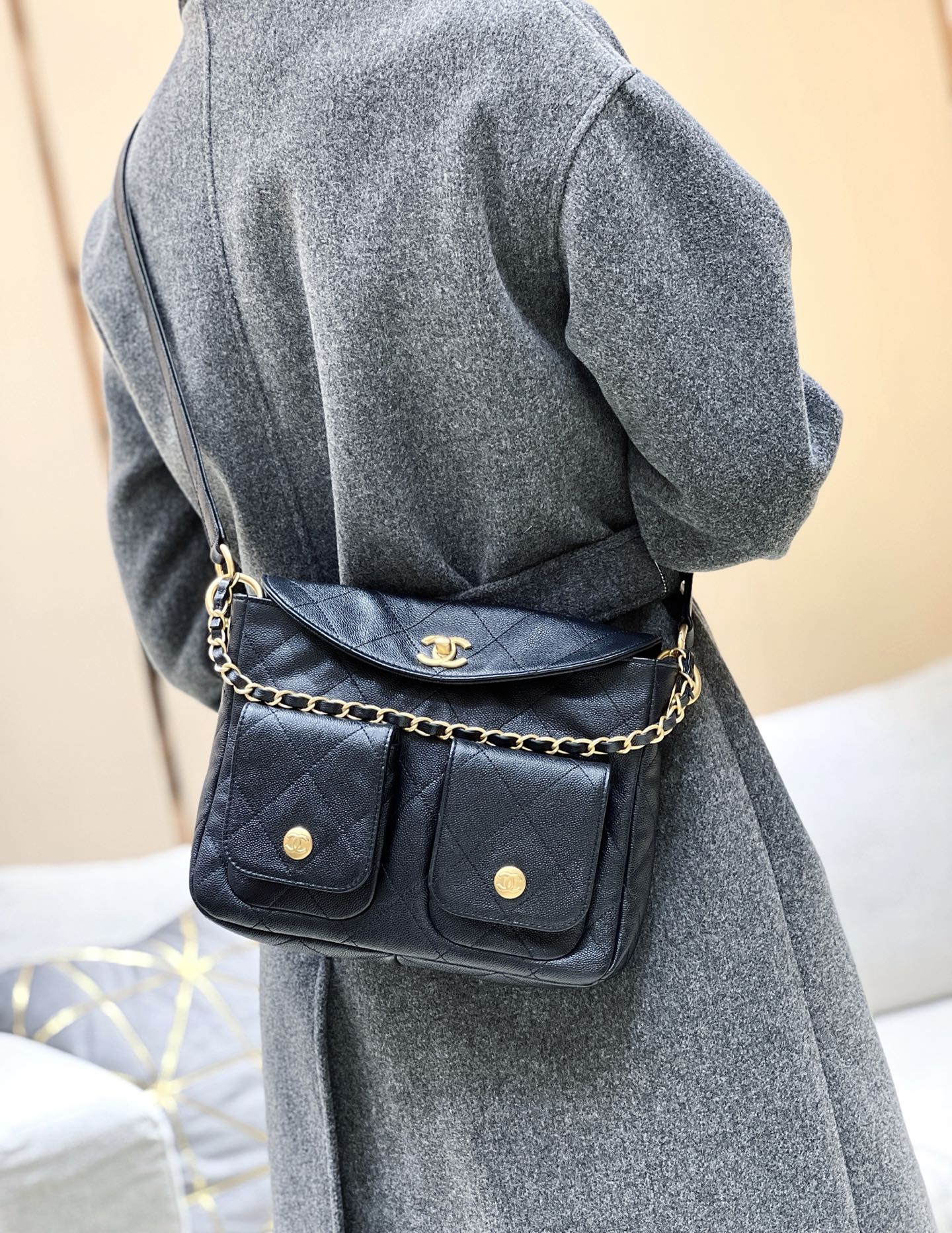 Chanel 25P Spring/Summer Preview Collection Messenger Bag AS4743 00148