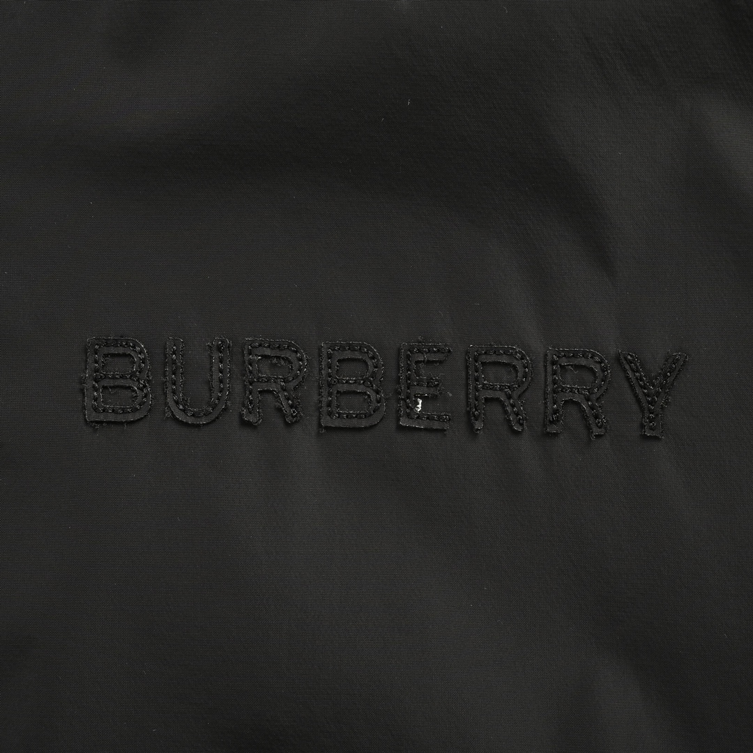Burberry 24Fw embroidered lettering warhorse jacket