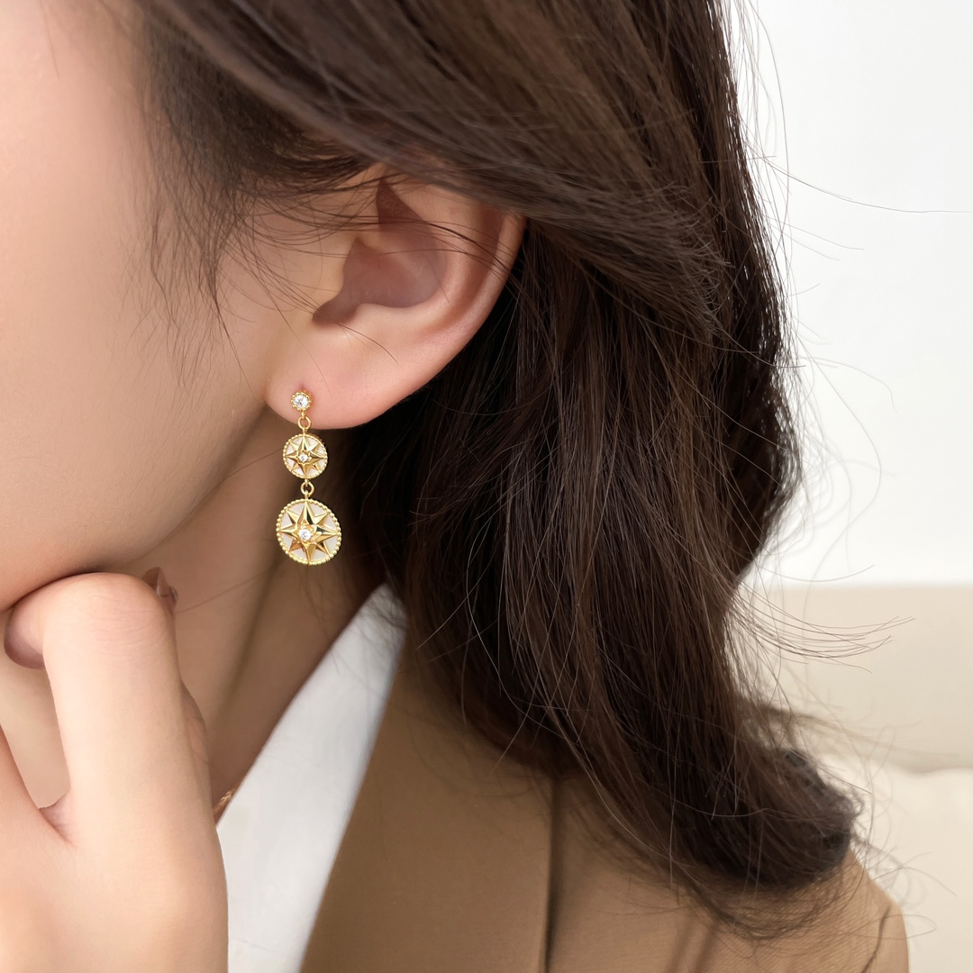 Dior eight-pointed star compass earrings