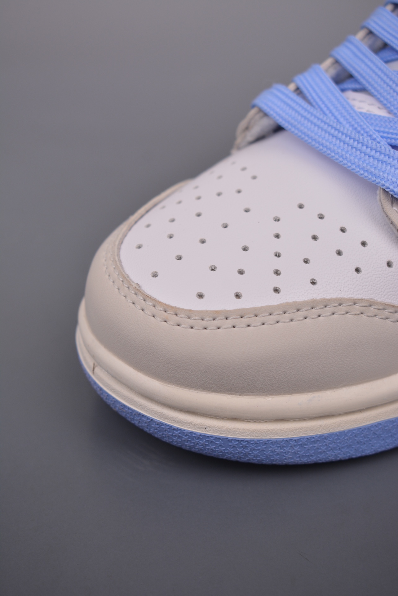 Yves Saint Laurent x Nike SB Dunk Low YSL white gray blue GF2409-168