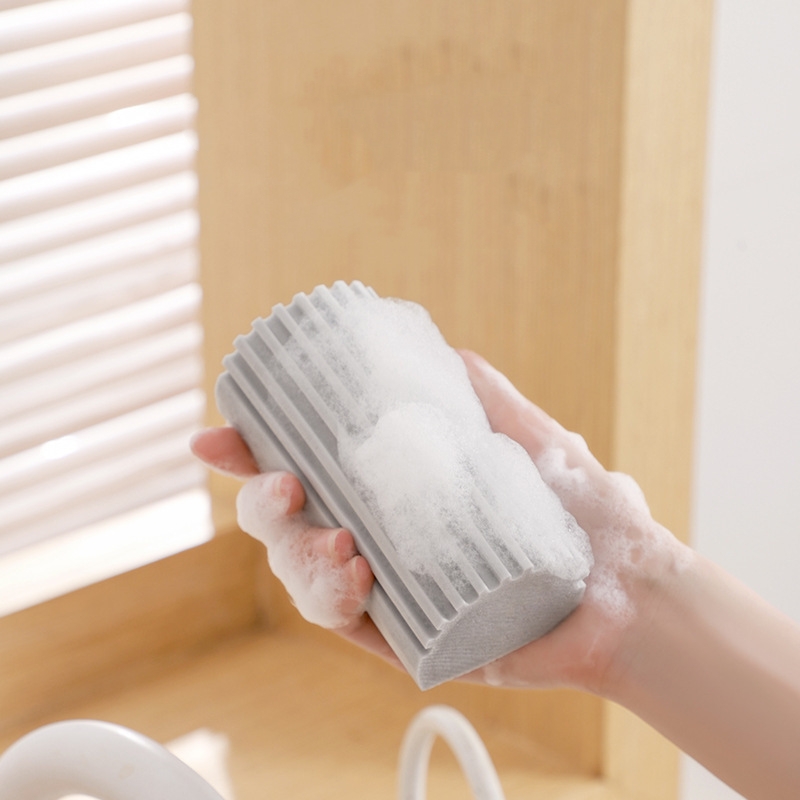Sponge Cleaning Brush