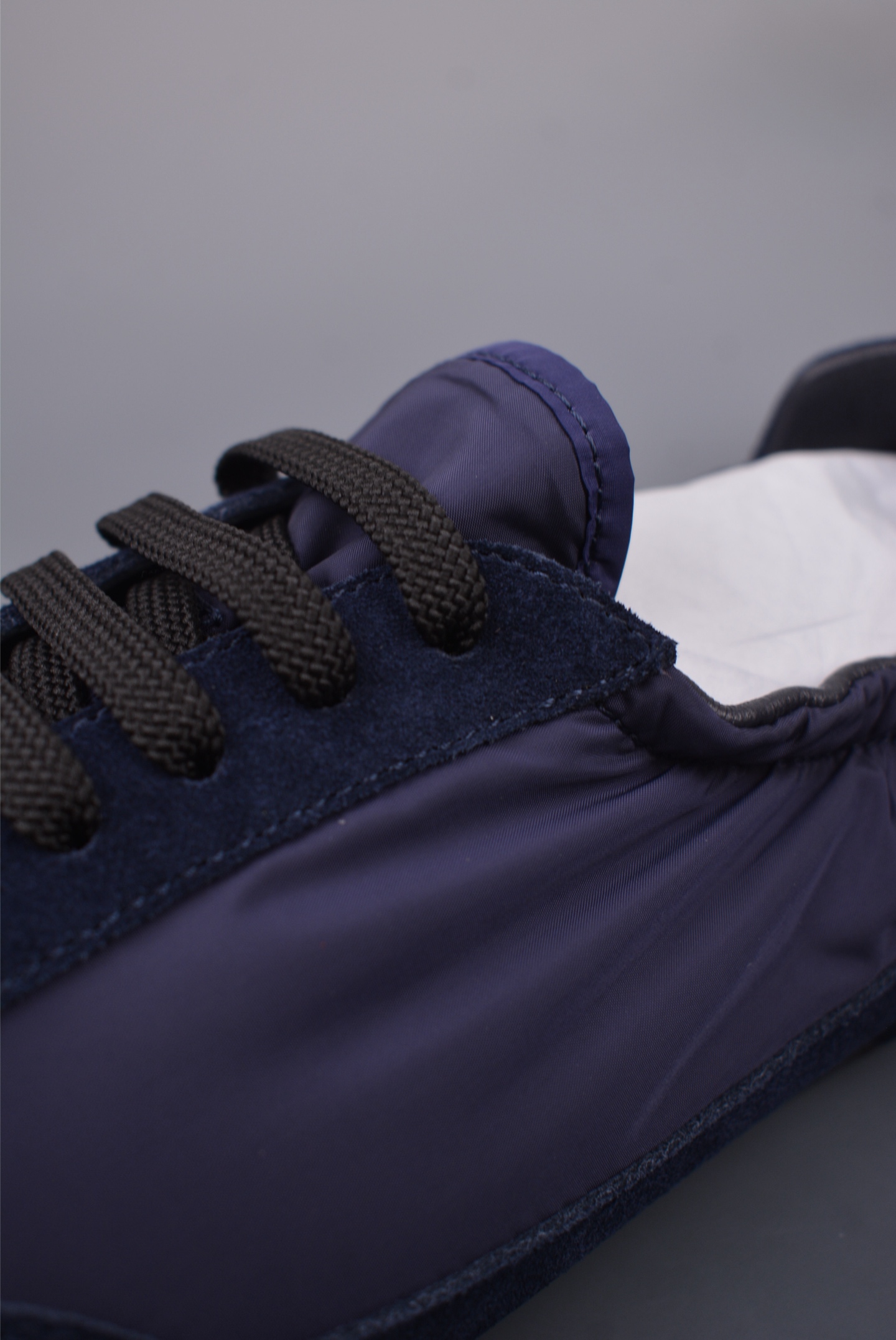 Prada Spring/Summer Show Thin-soled Dexter Shoes Navy Blue