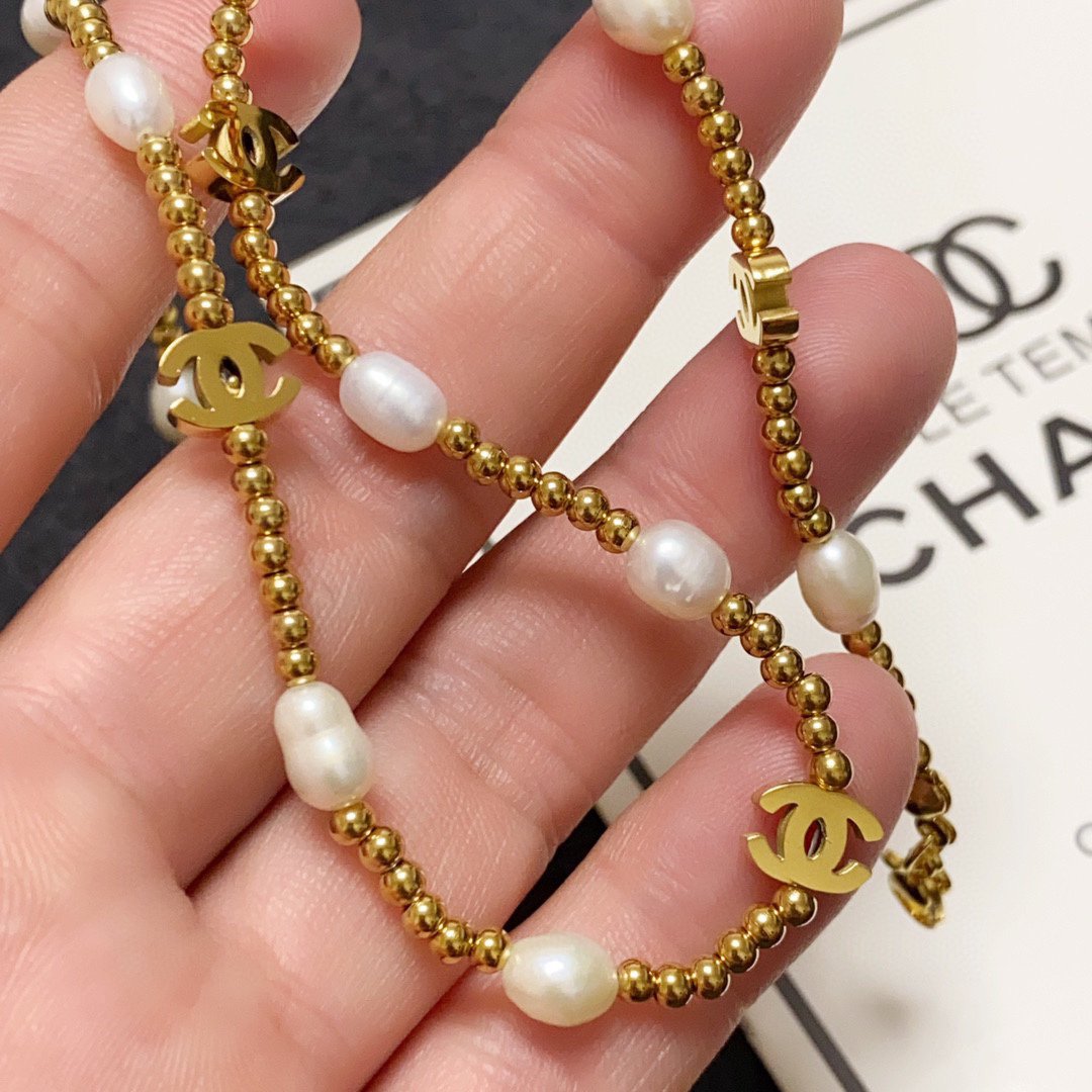 Chanel Natural Freshwater Pearl Gold Necklace