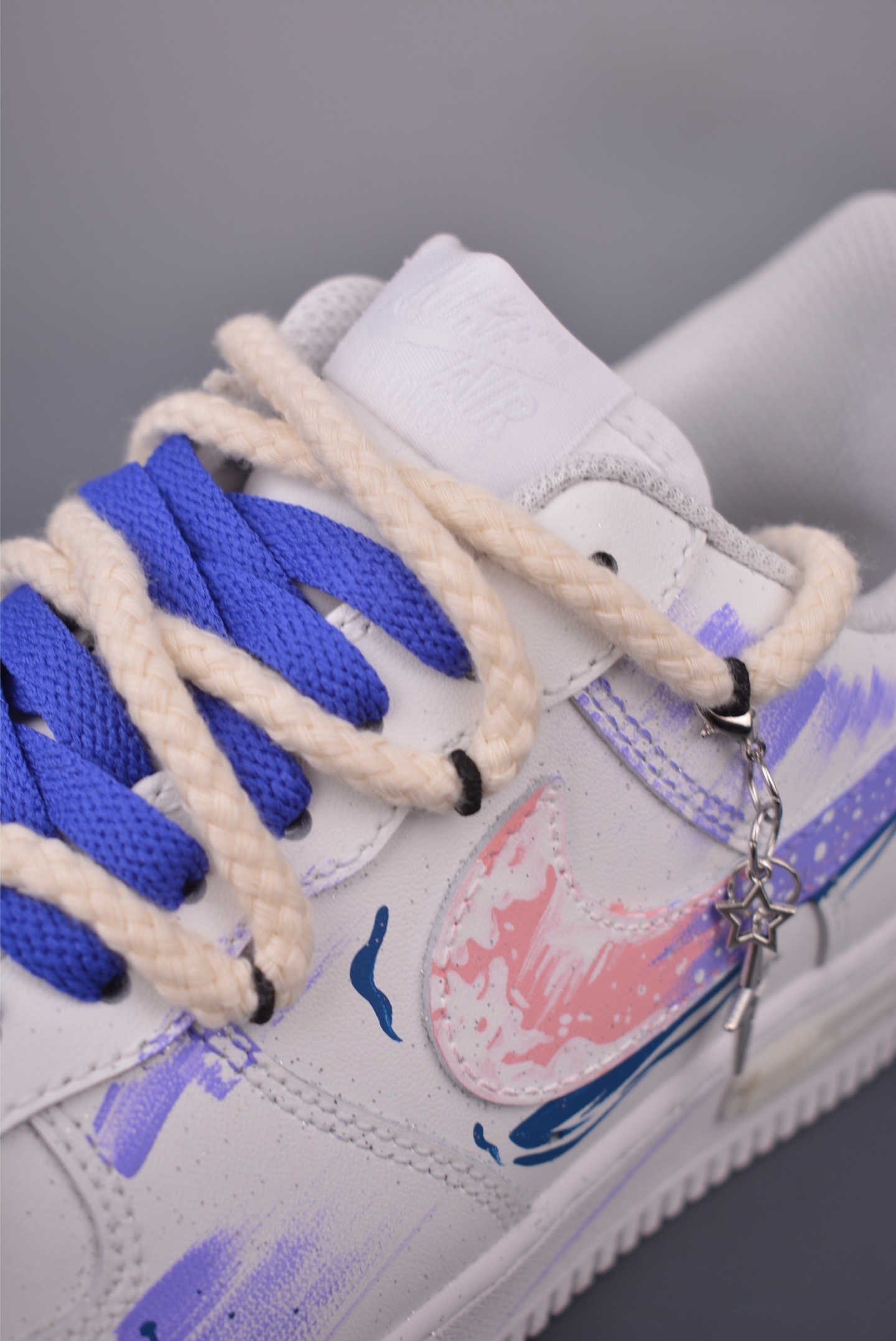 Nike Air Force 1 Low 