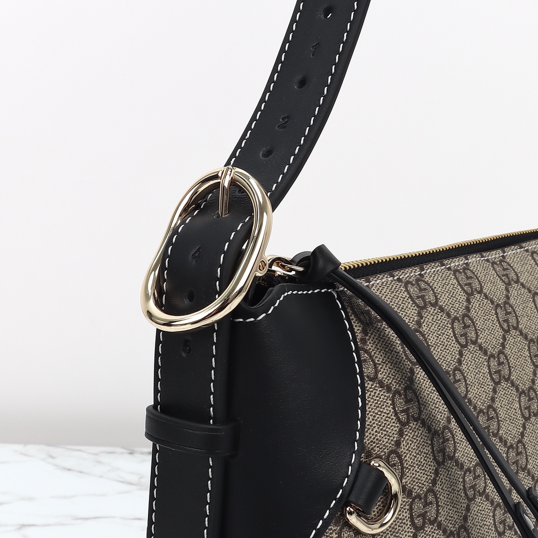 Gucci GG Emblem Medium Shoulder Bag 815216 FAD6L 9741