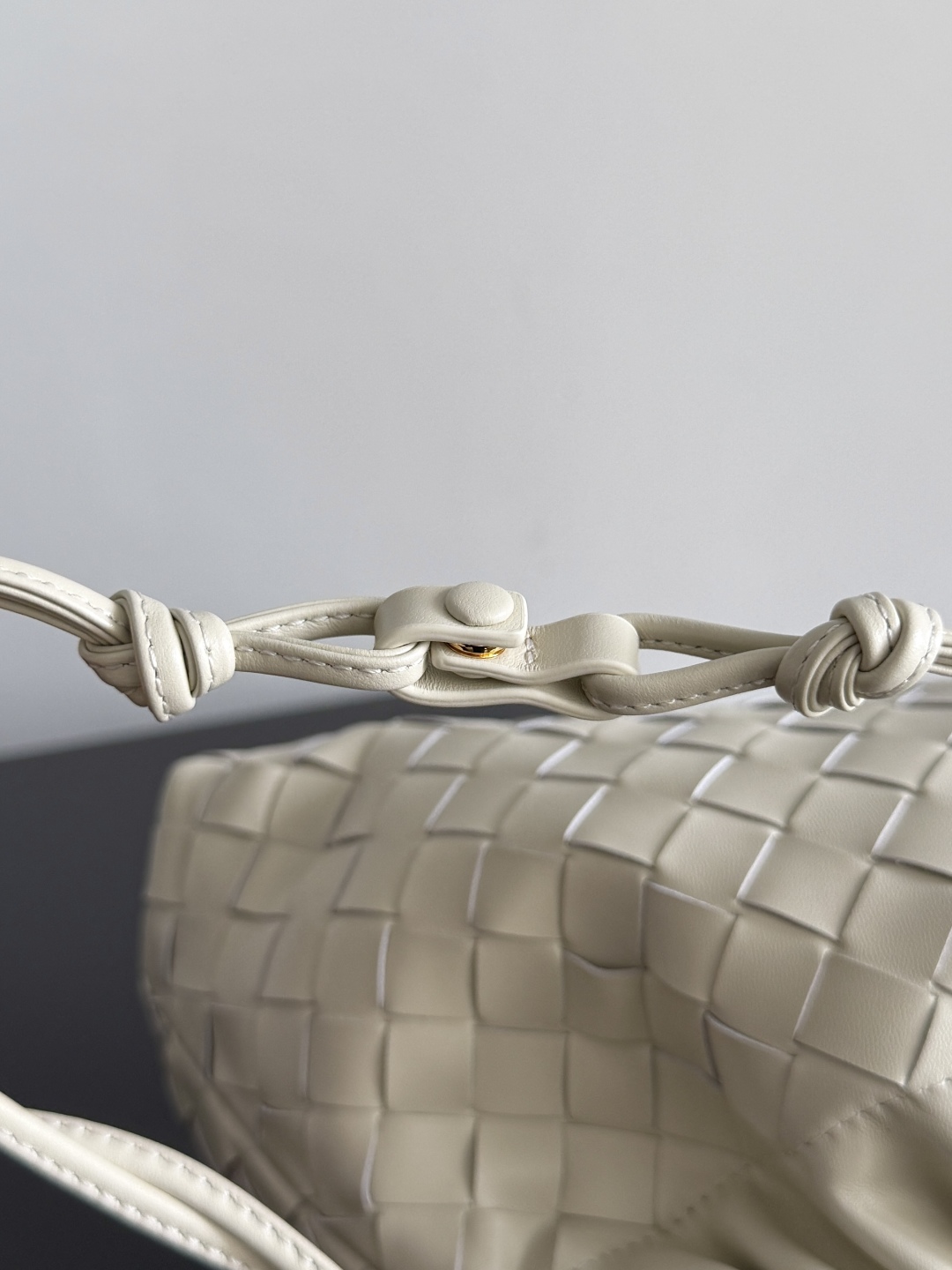 BOTTEGA VENETA 2025 New Women's Dustbag Notte Clutch 839394