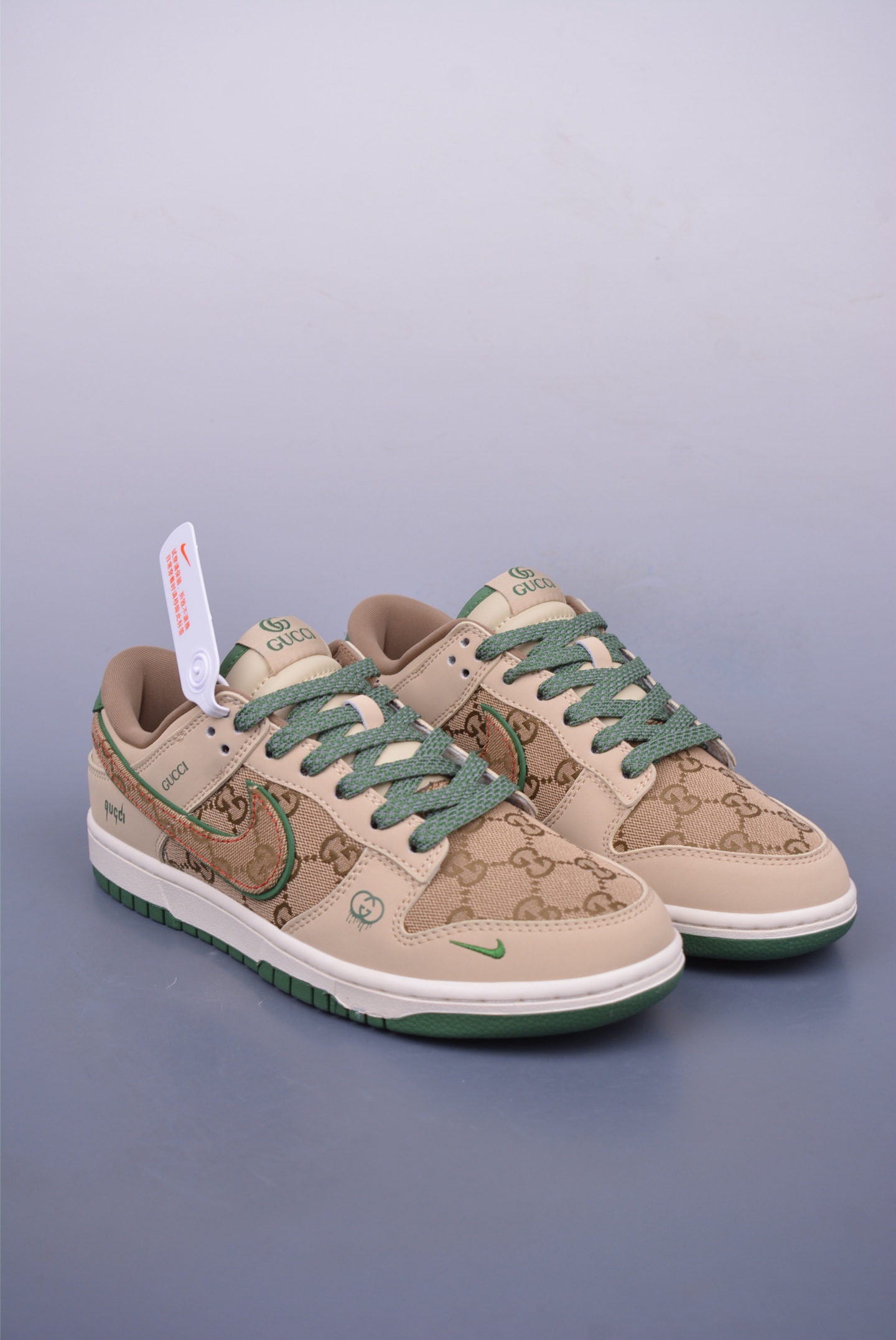 Gucci x Nike SB Dunk Low sneakers Brown and Green Print XD1588-208