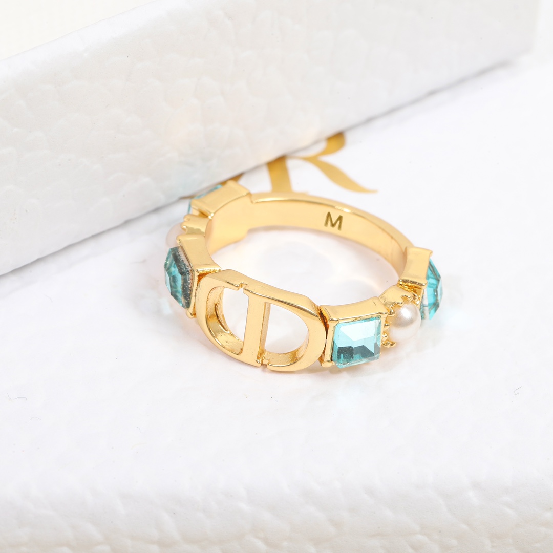Dior Alphabet Square Diamond Ring