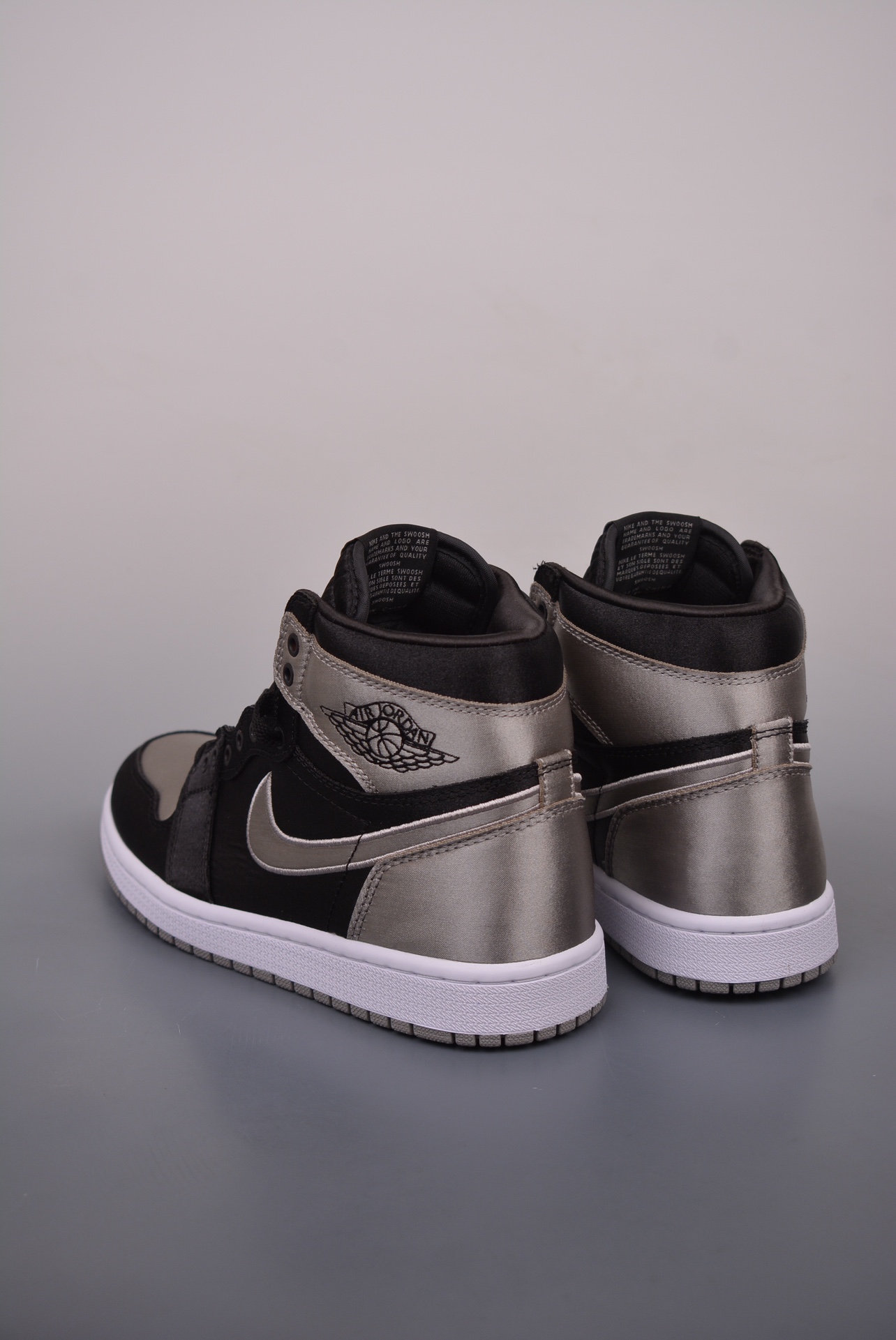Nike Air Jordan 1 Retro High OG Satin Shadow FD4810-010