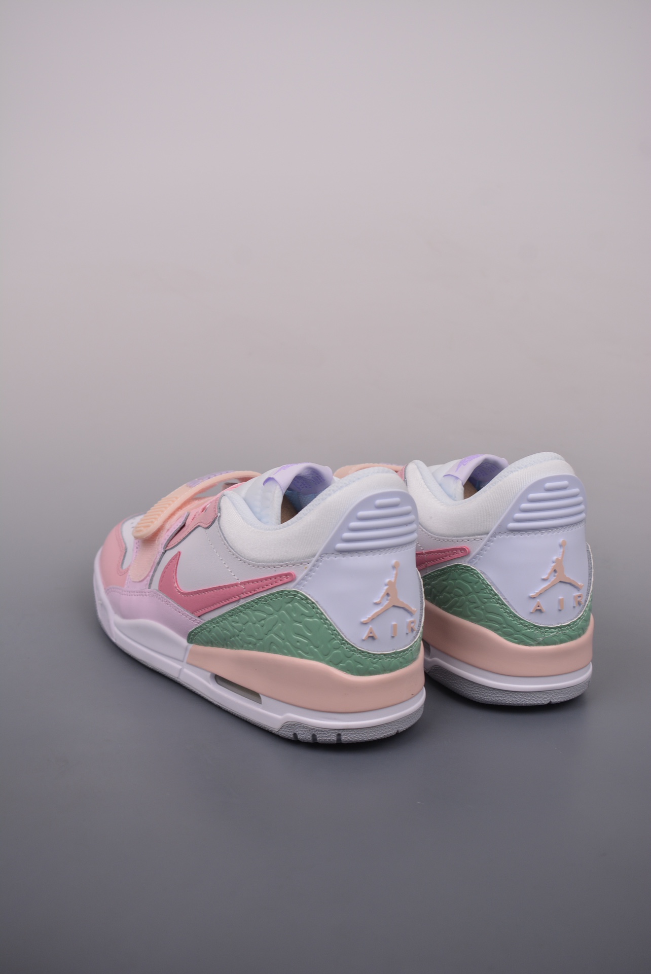 Nike Air Jordan Legacy 312 Low GS Strange Strawberry HF0747-151
