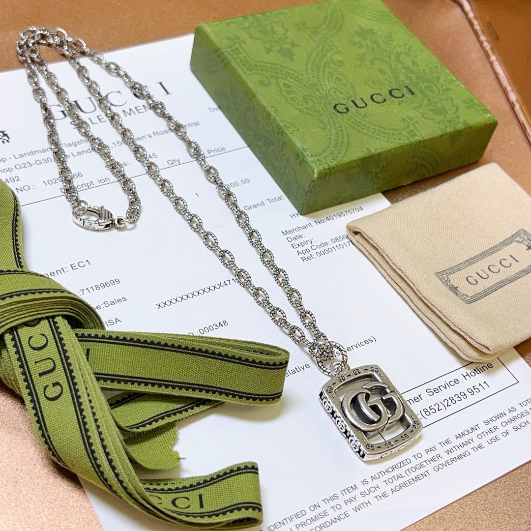 Gucci Anger Forest series new double G hollow retro necklace